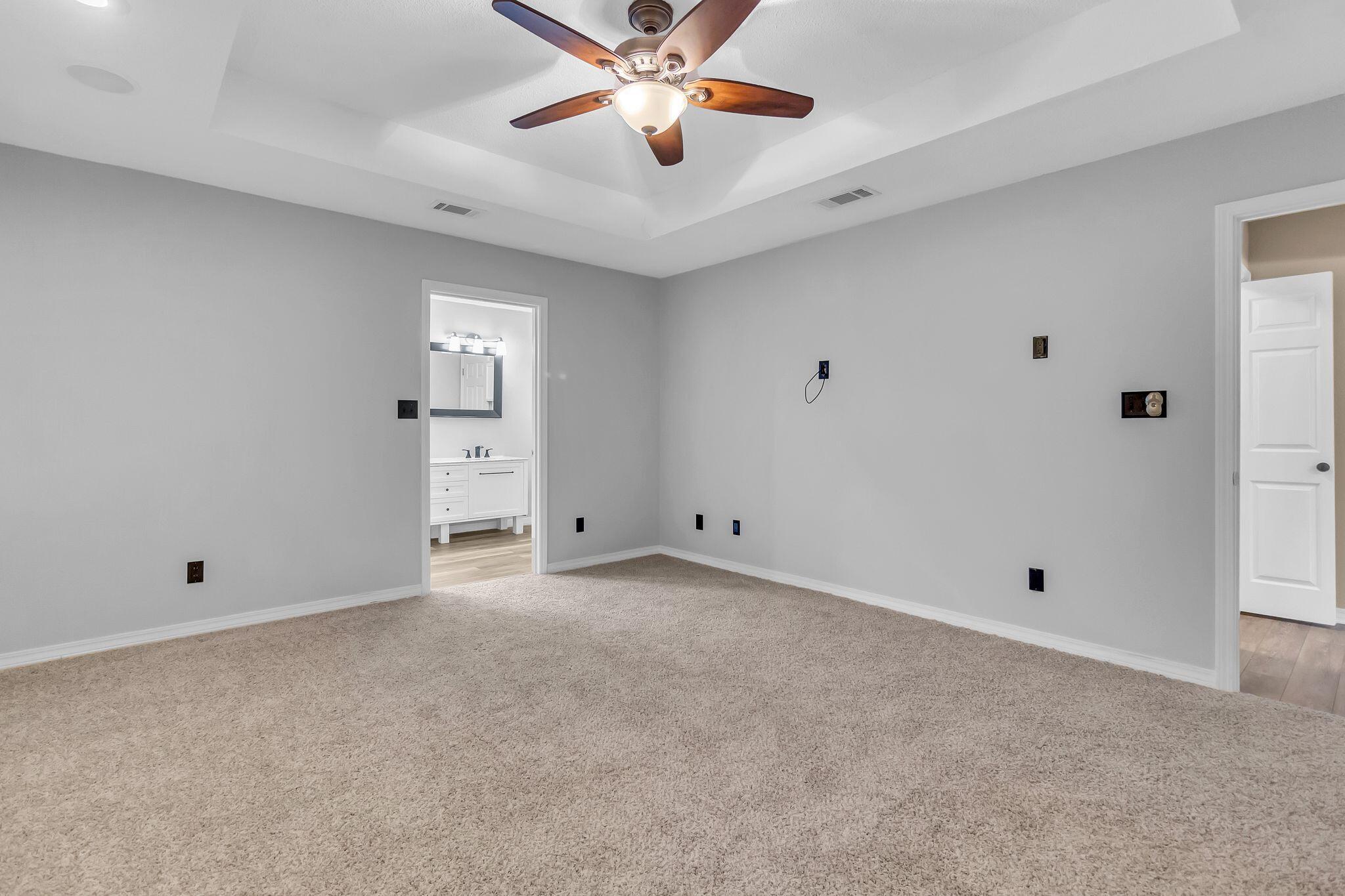 ROLLING HILLS ESTATES - Residential Lease