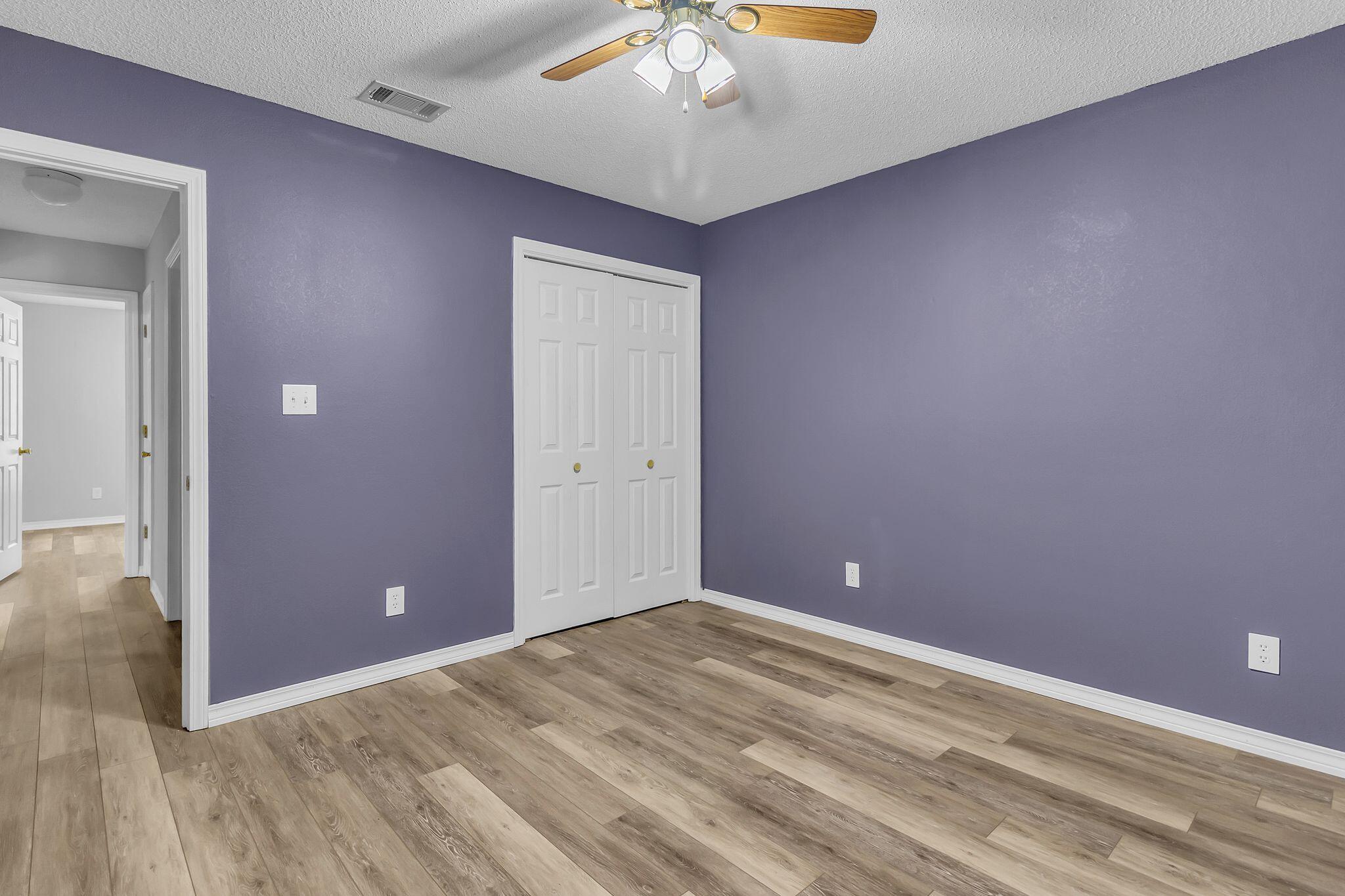 ROLLING HILLS ESTATES - Residential Lease