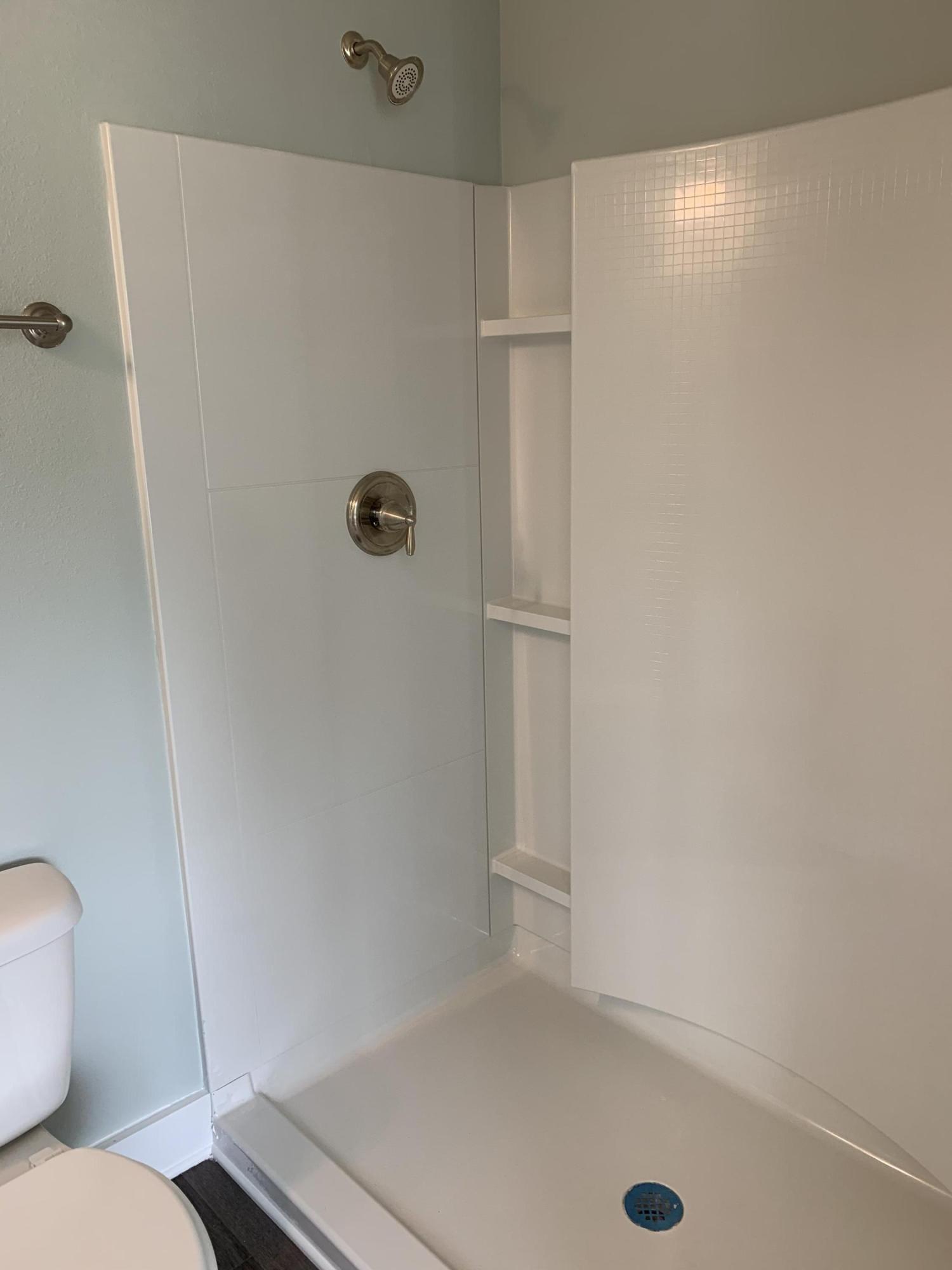 VERANDAS AT FREEPORT - Residential Lease