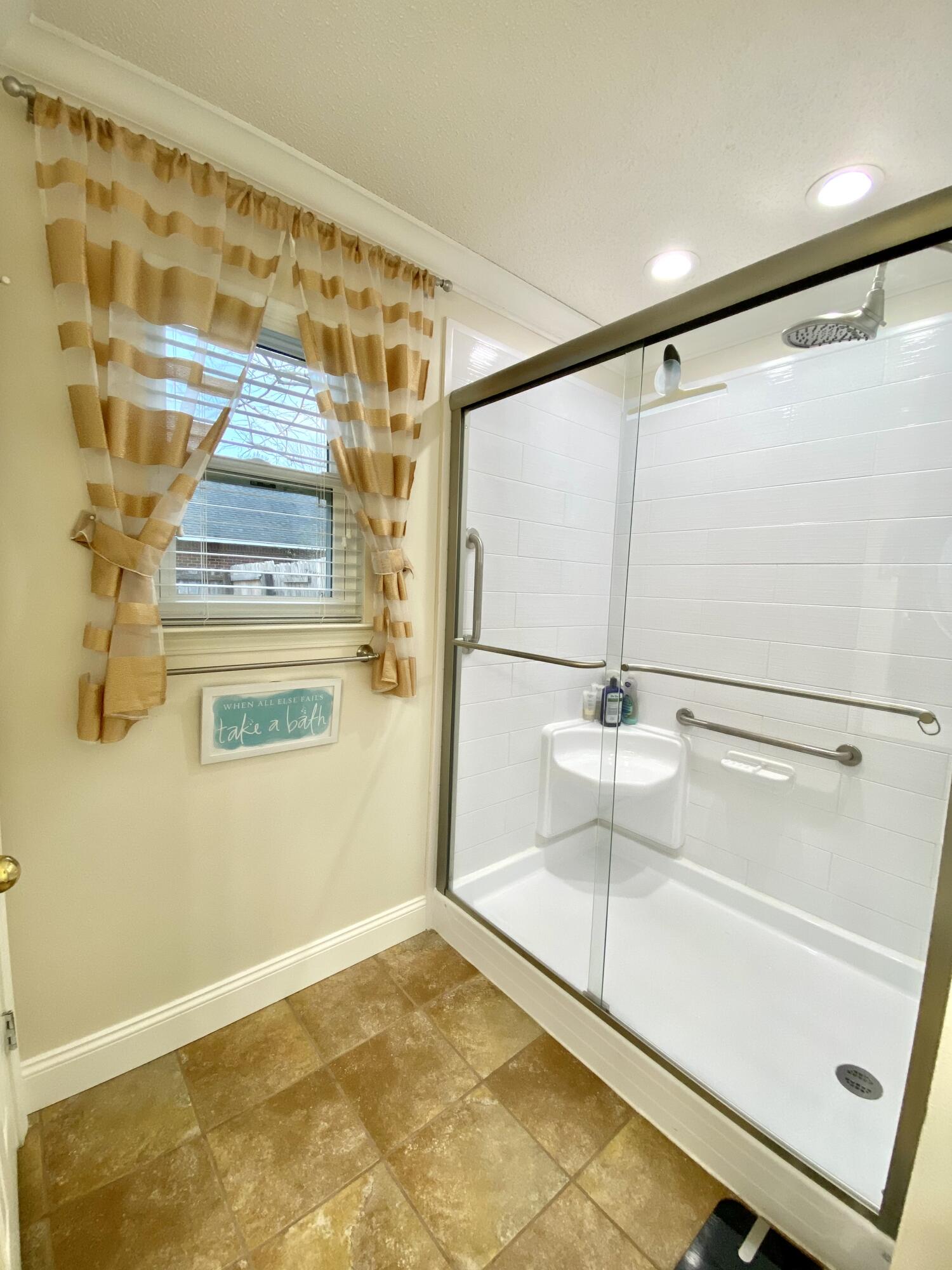 COUNTRYVIEW ESTATES 4TH ADDN PH 3 - Residential