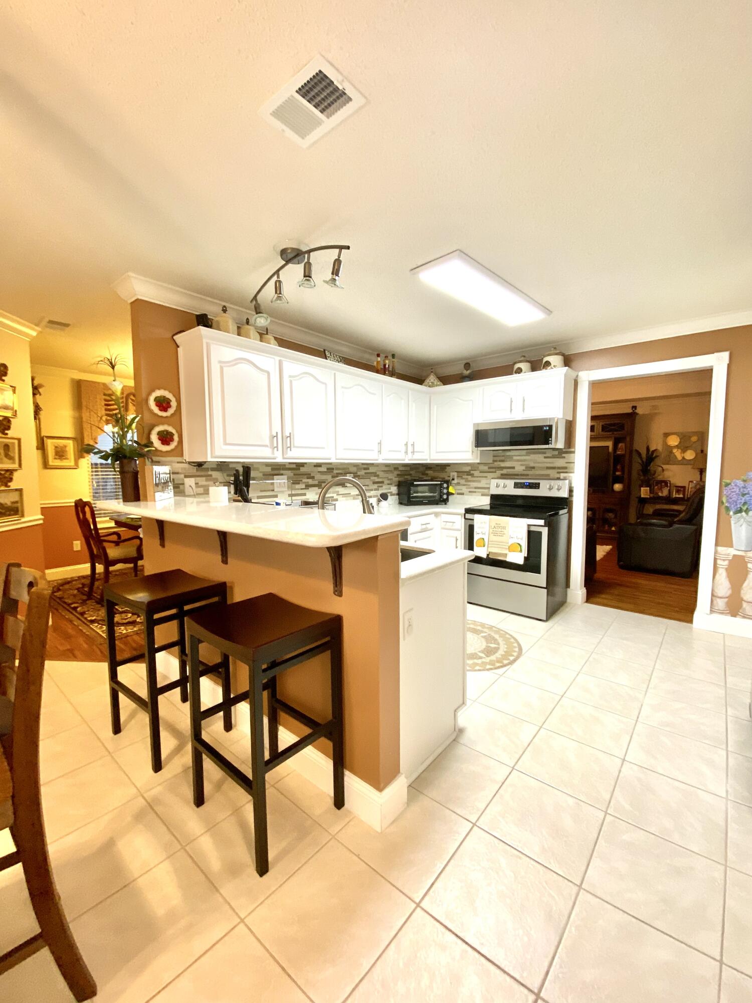 COUNTRYVIEW ESTATES 4TH ADDN PH 3 - Residential