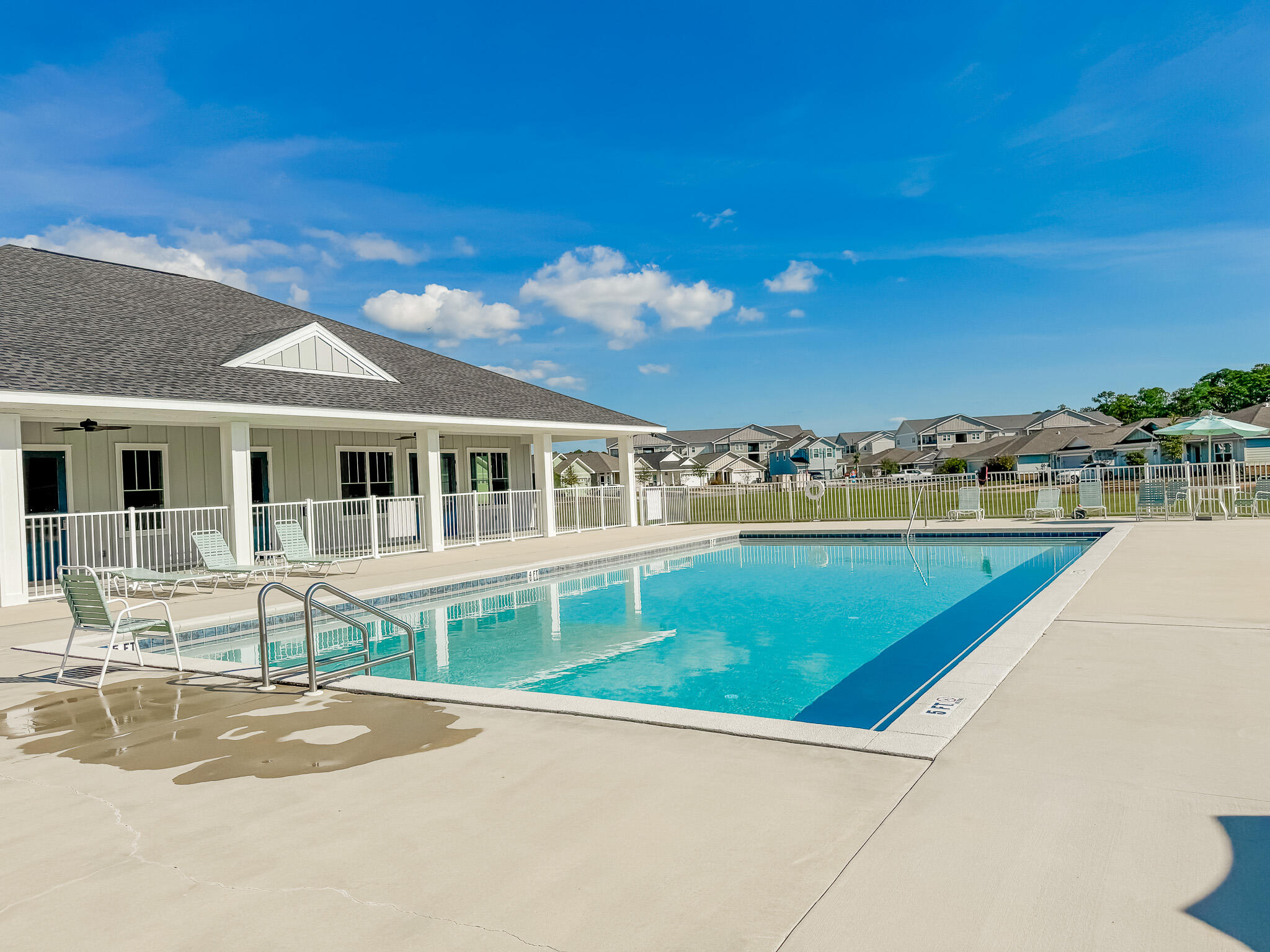 RIVERWALK PH I - Residential