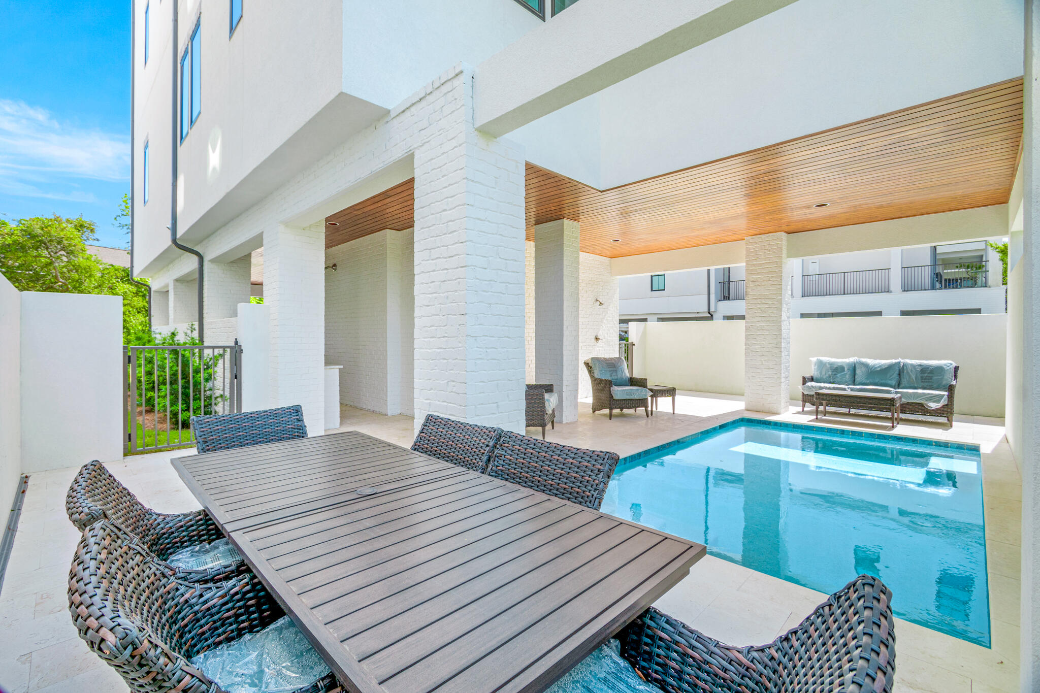 COTE D' AZUR - Residential