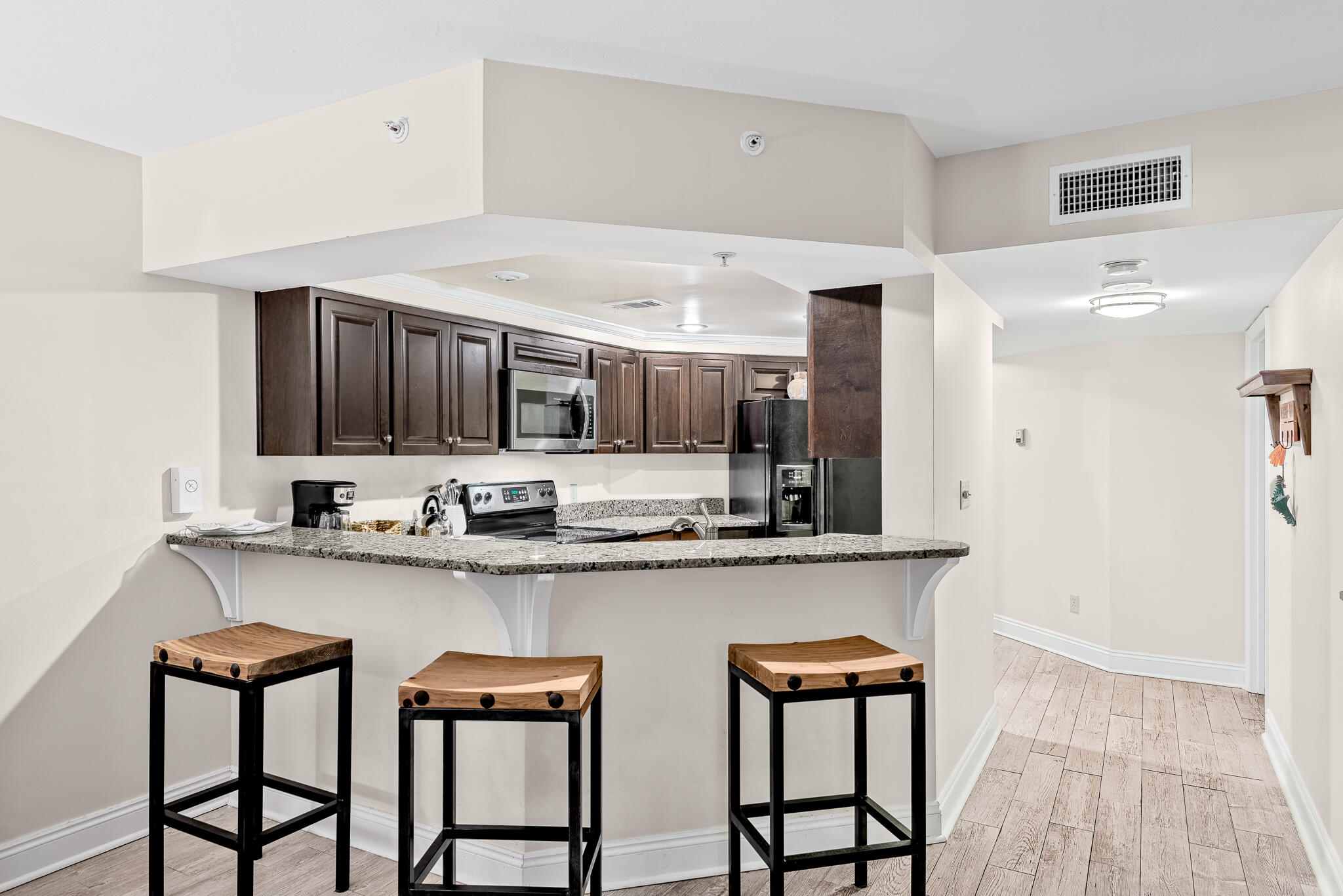 Summerhouse Condo - Residential