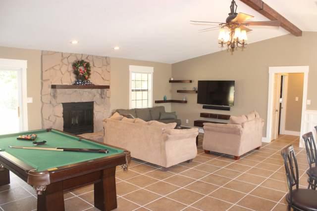 PINEDALE 1ST ADDN - Residential