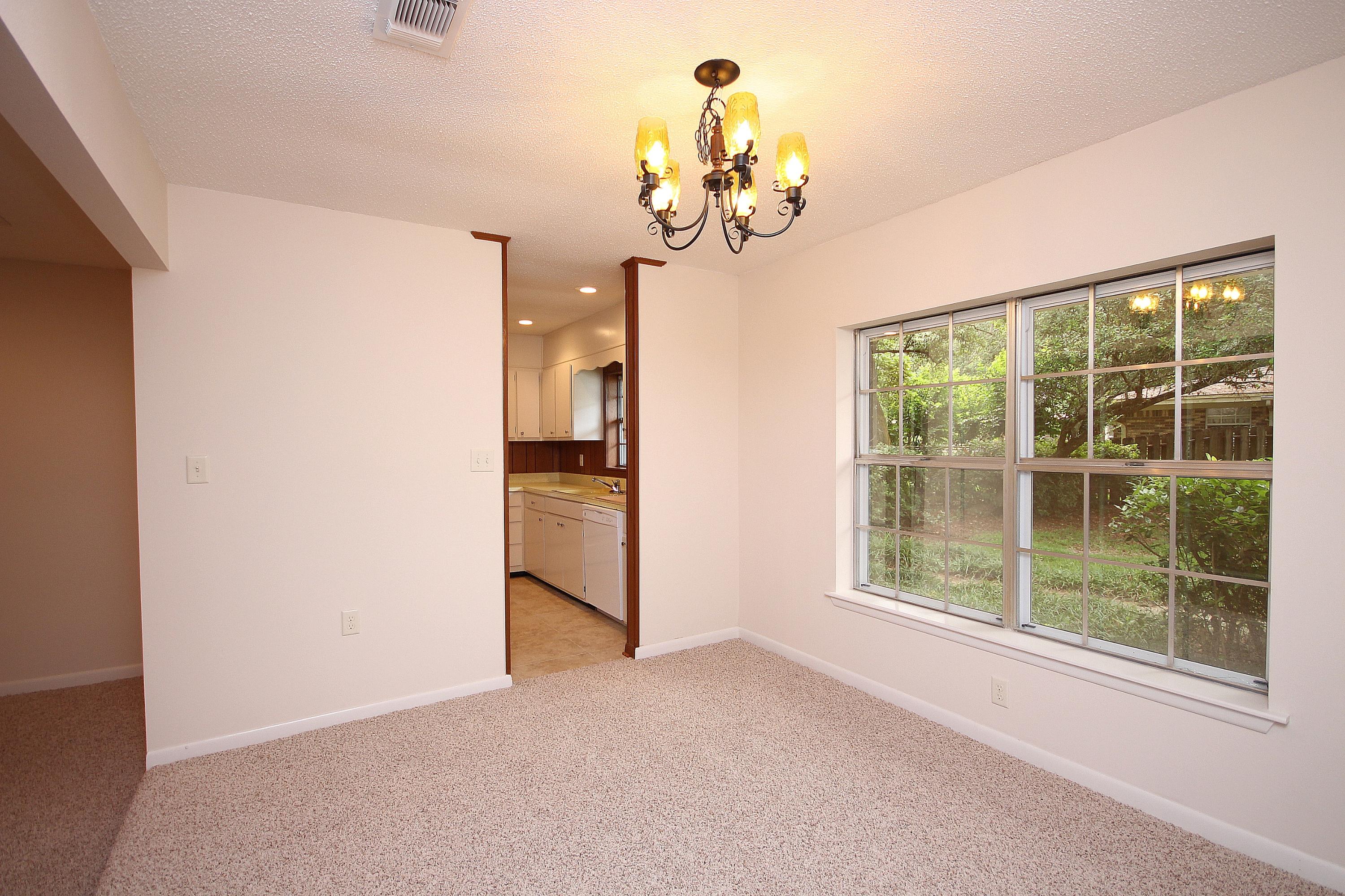 LAKE LORRAINE ESTATES 2 - Residential