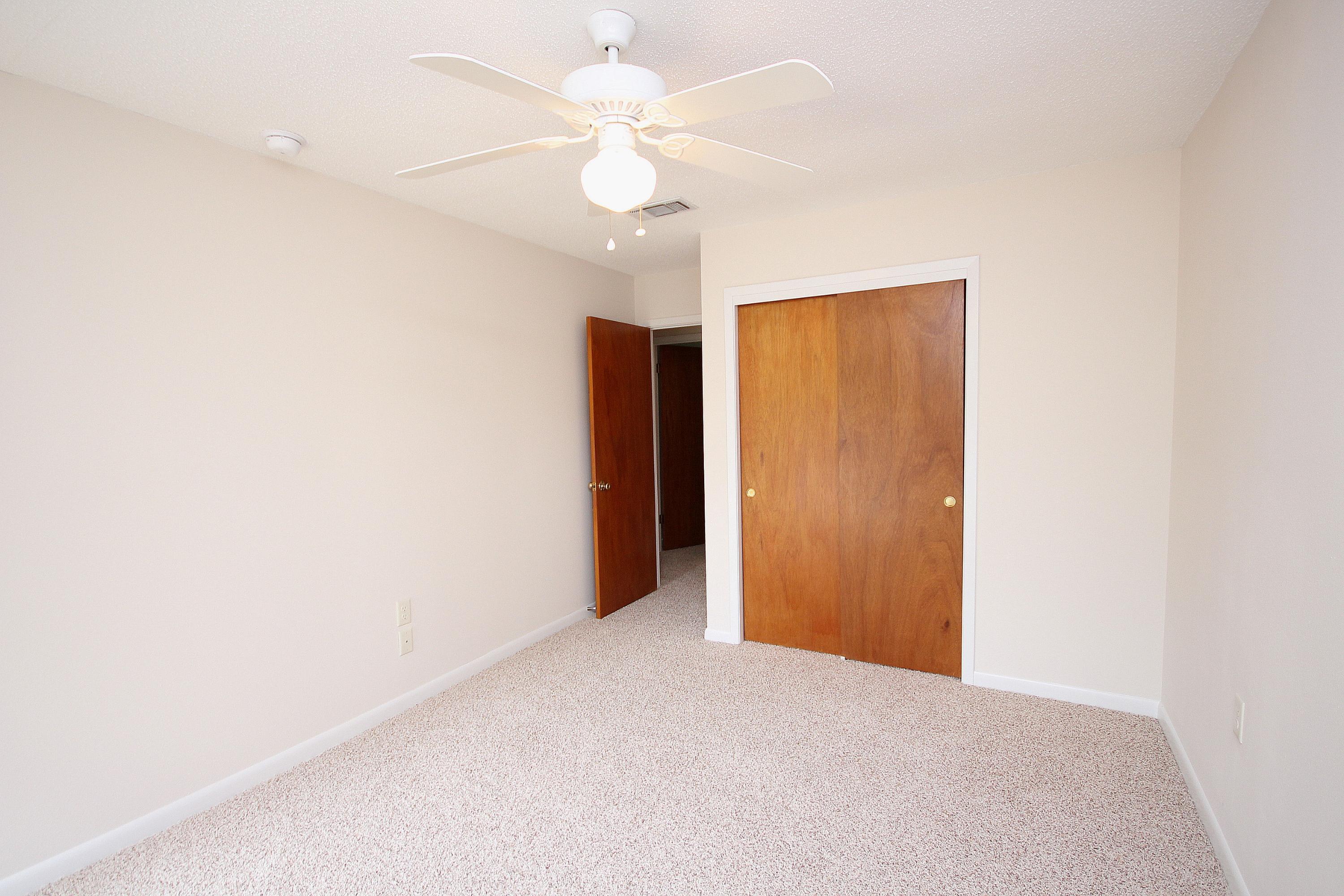 LAKE LORRAINE ESTATES 2 - Residential