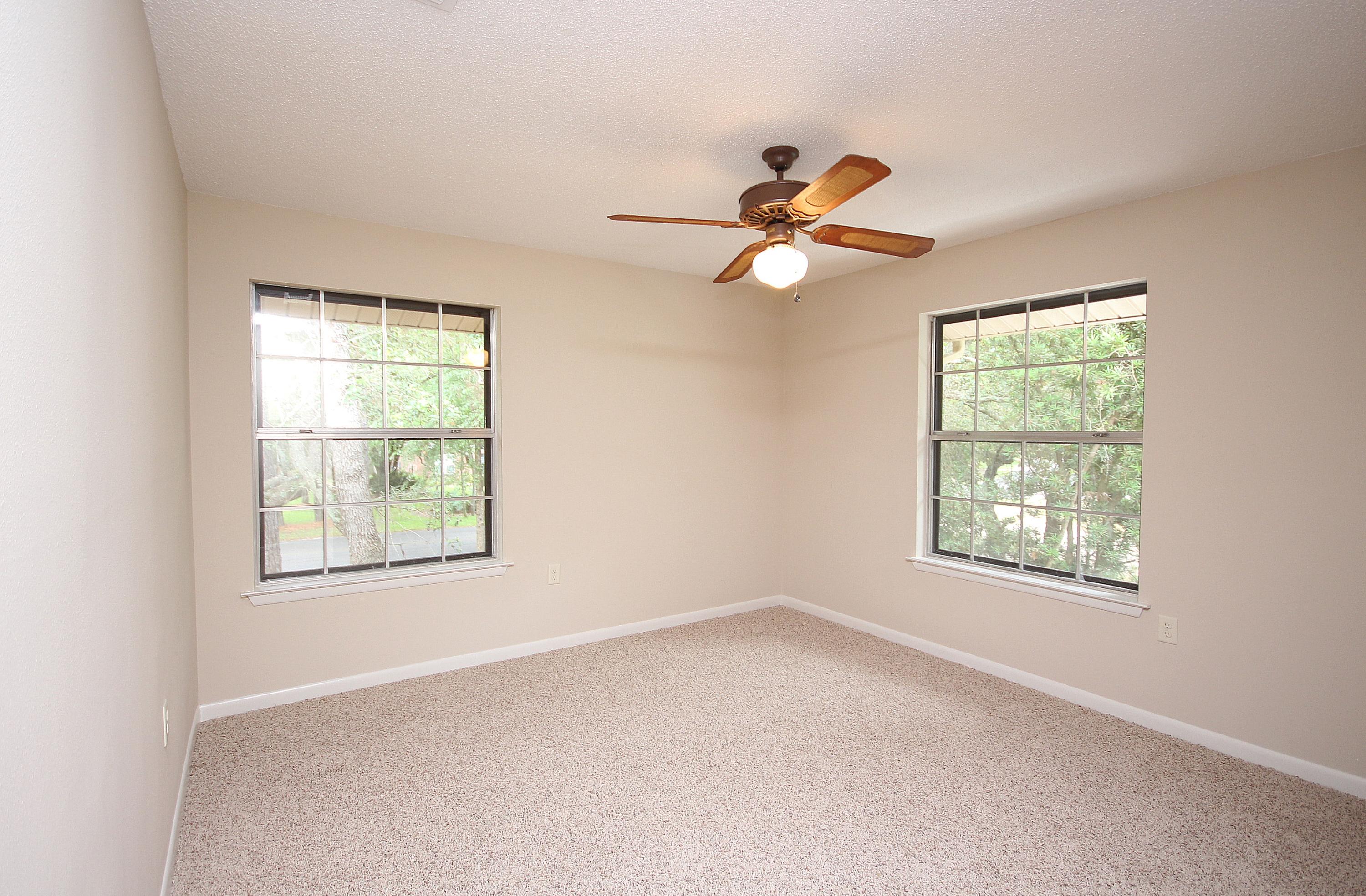 LAKE LORRAINE ESTATES 2 - Residential