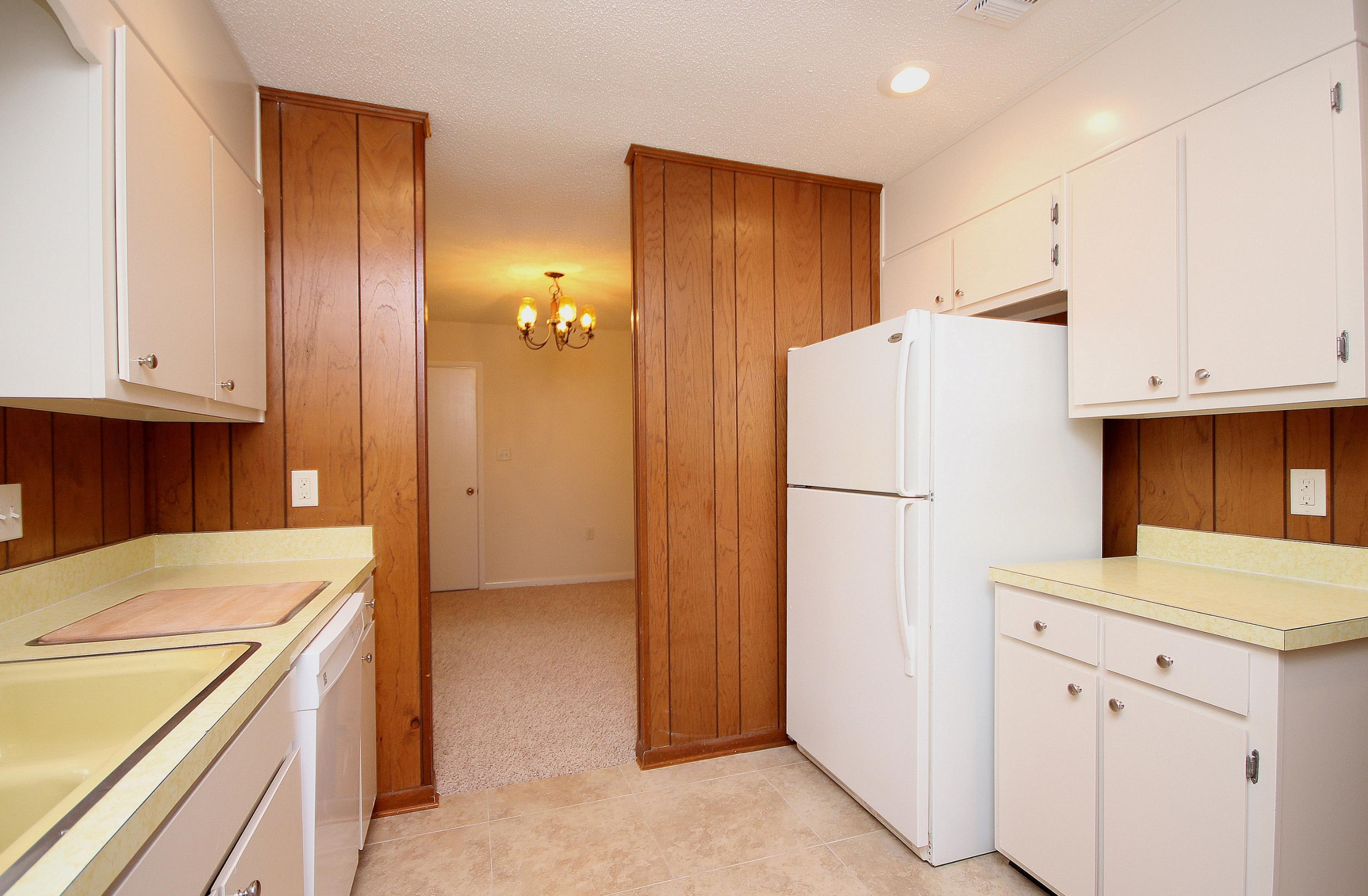 LAKE LORRAINE ESTATES 2 - Residential