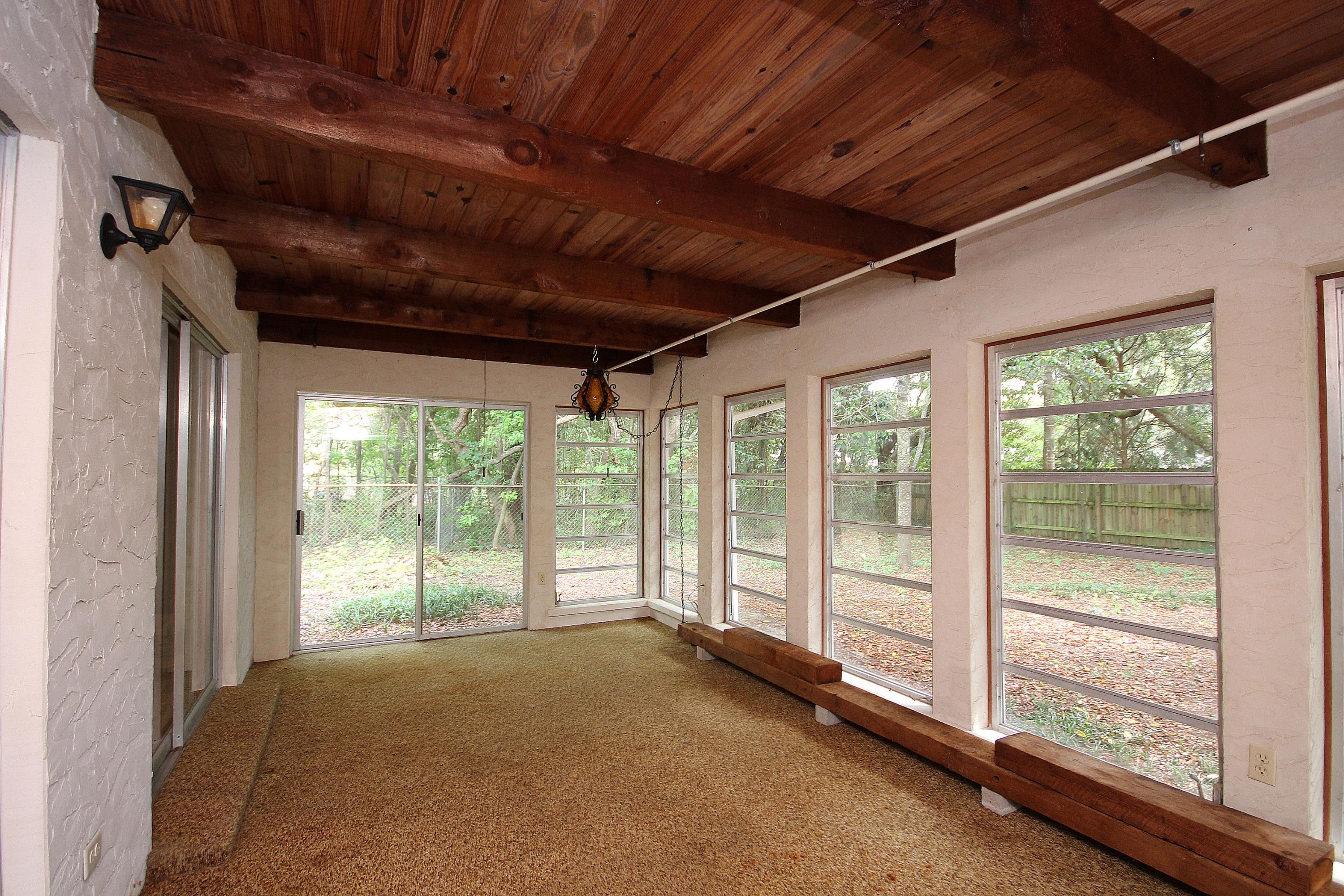 LAKE LORRAINE ESTATES 2 - Residential