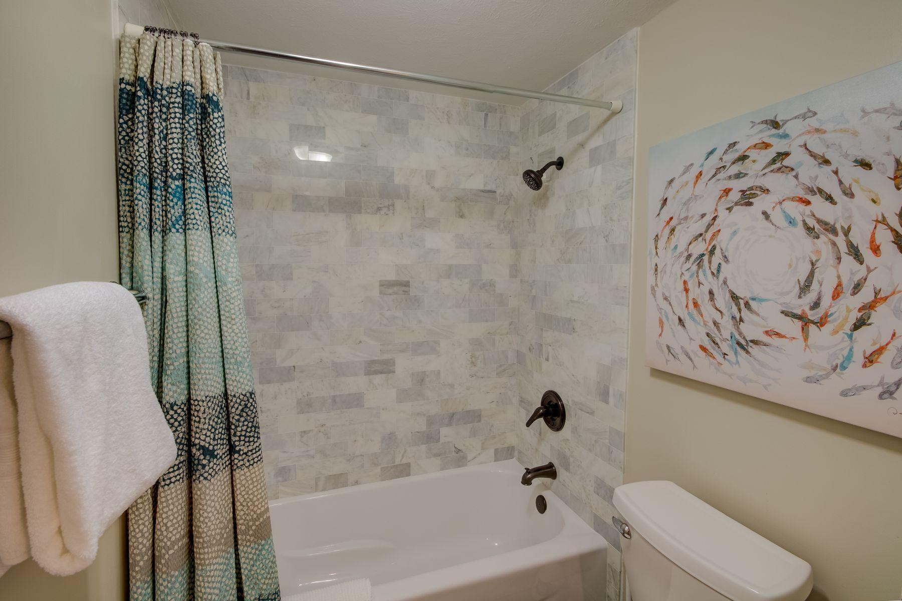 TREASURE ISLAND - Residential