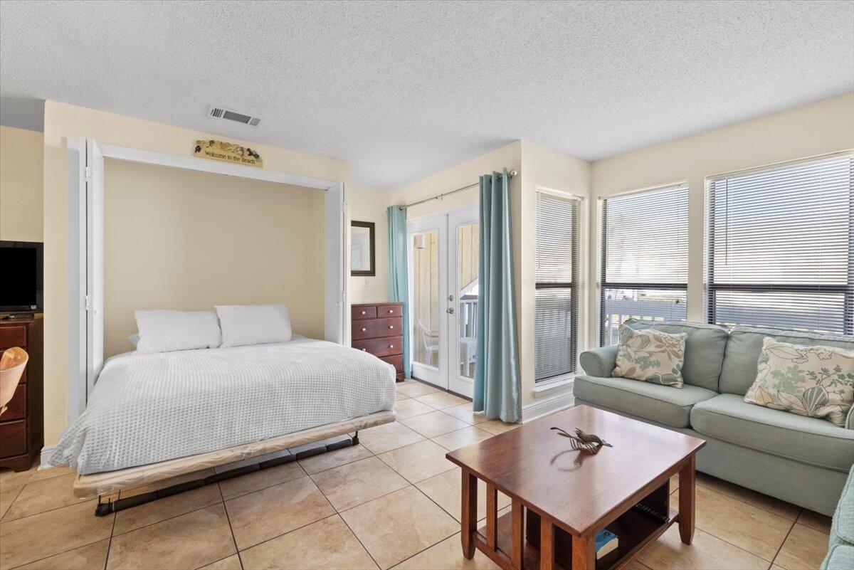 Sandpiper Cove Condominiums Phase 19 - Residential