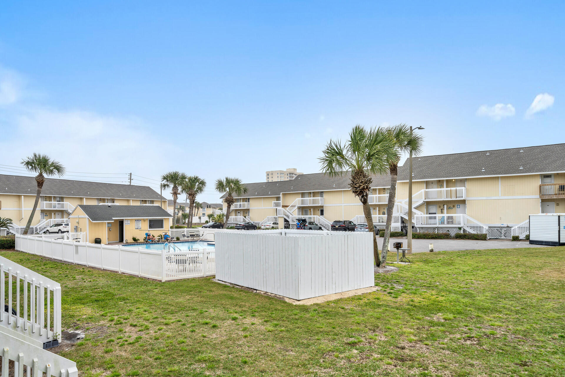 Sandpiper Cove Condominiums Phase 19 - Residential