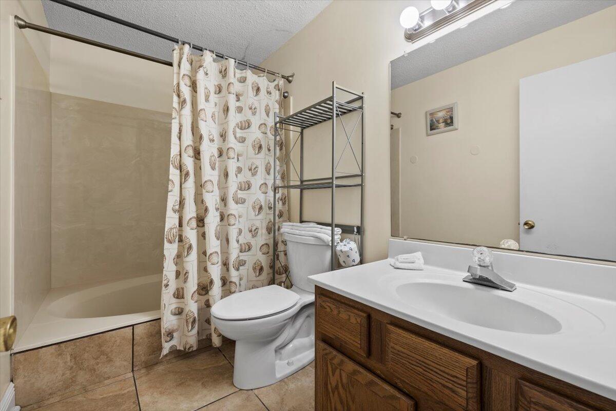 Sandpiper Cove Condominiums Phase 19 - Residential