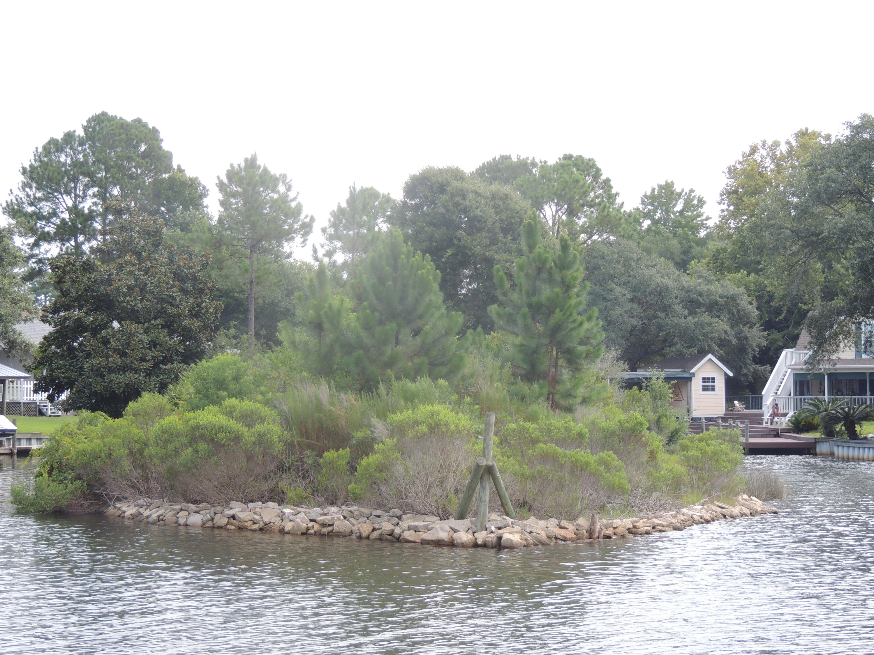 MARINERS COVE - Land