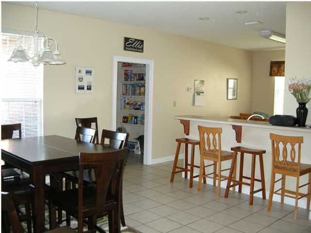 ESCADA - Residential Lease