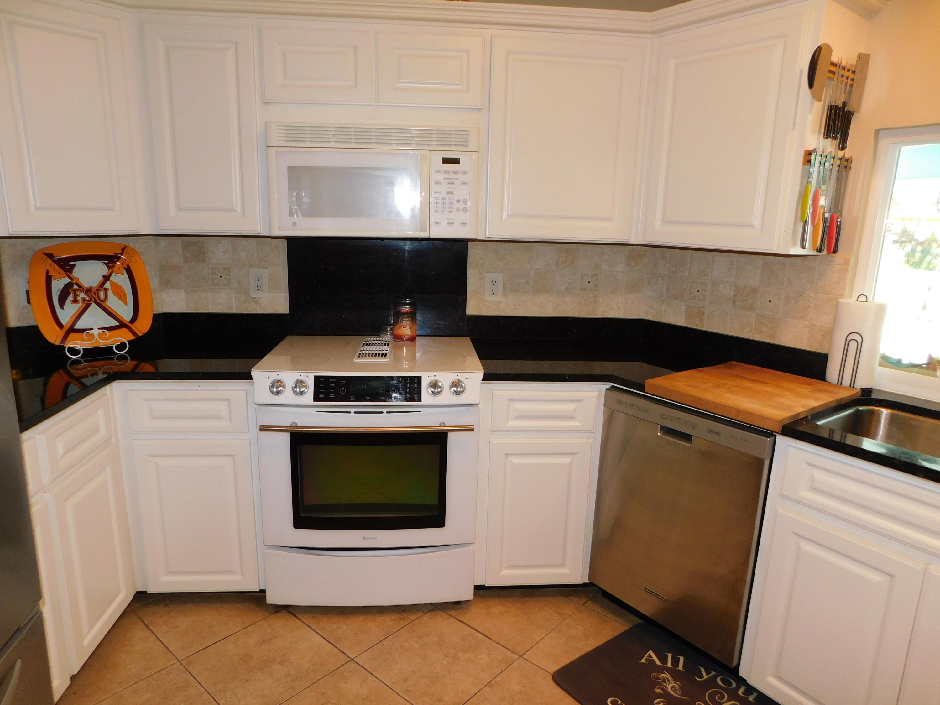 LAKE POINTE - Residential