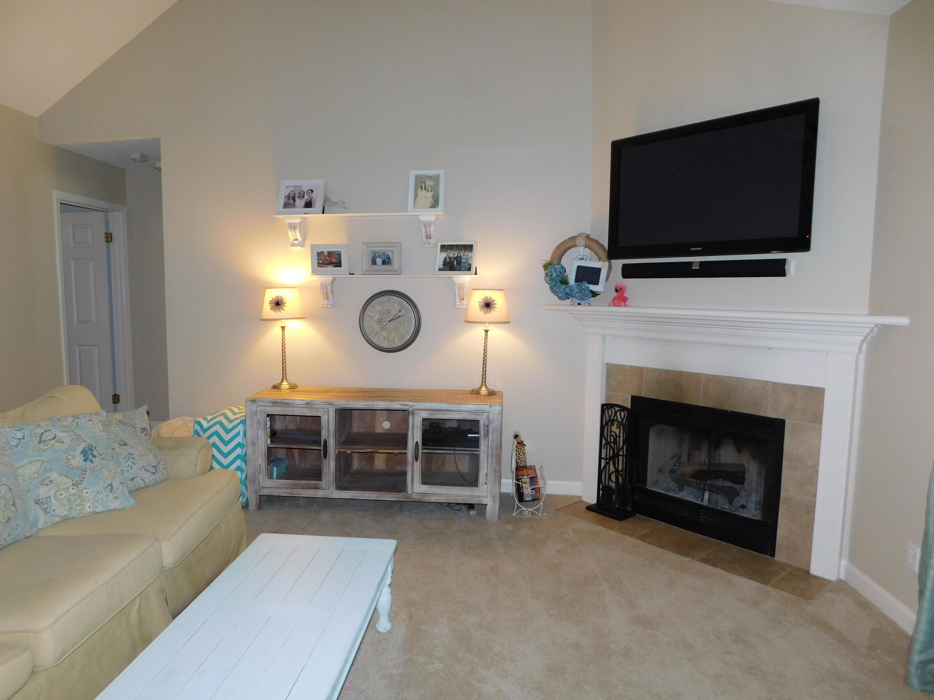 LAKE POINTE - Residential