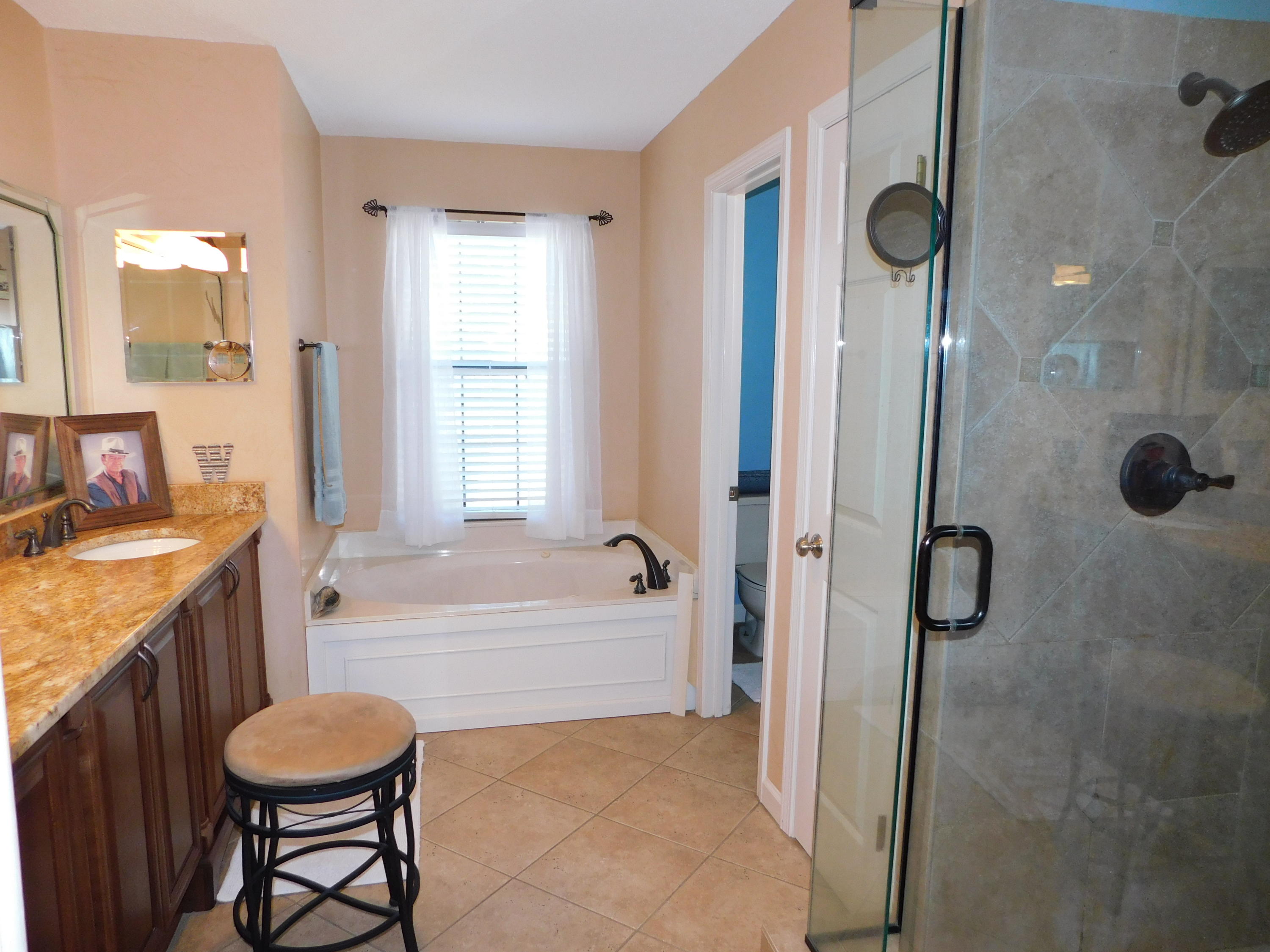 LAKE POINTE - Residential