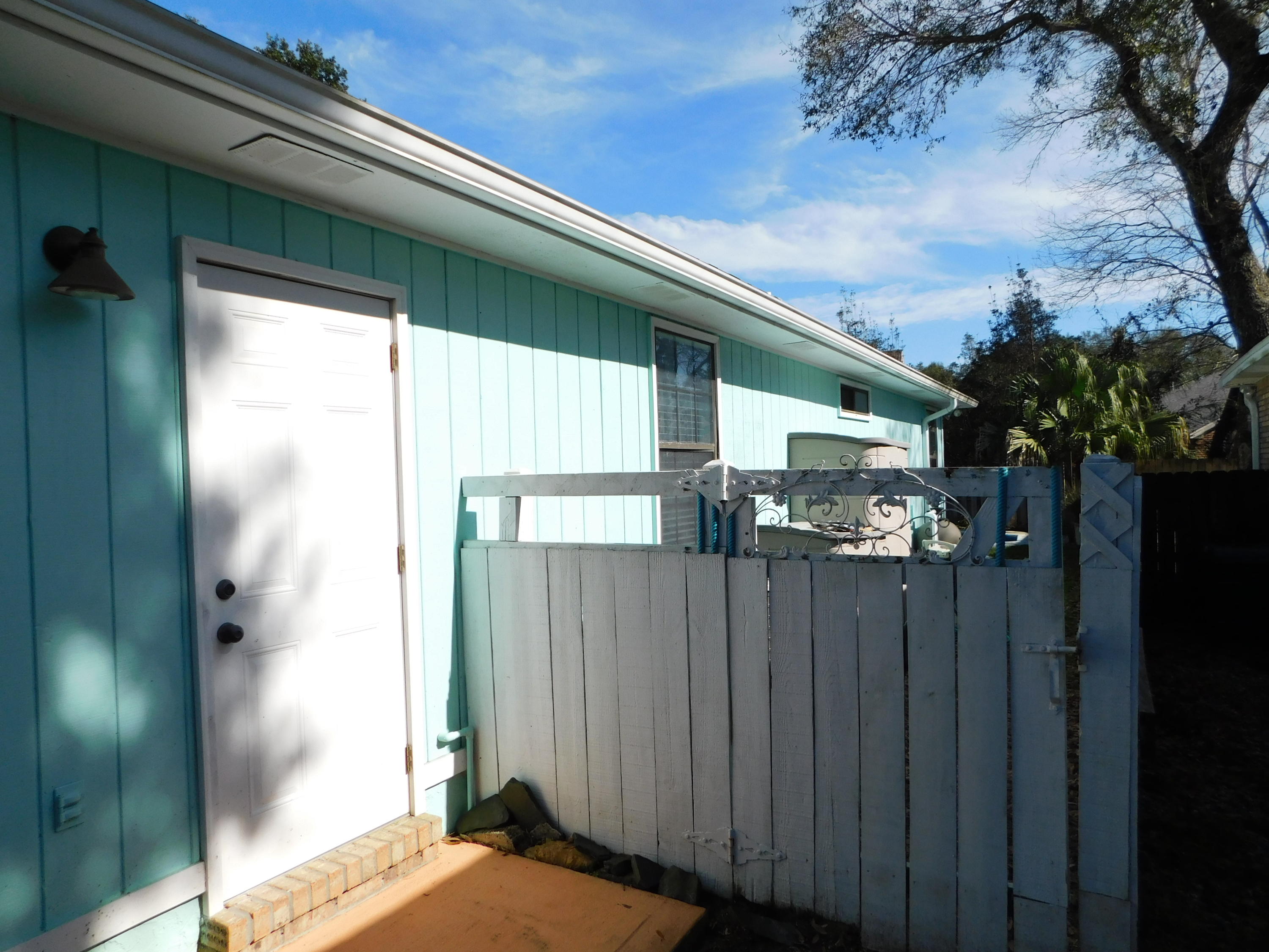 LAKE POINTE - Residential