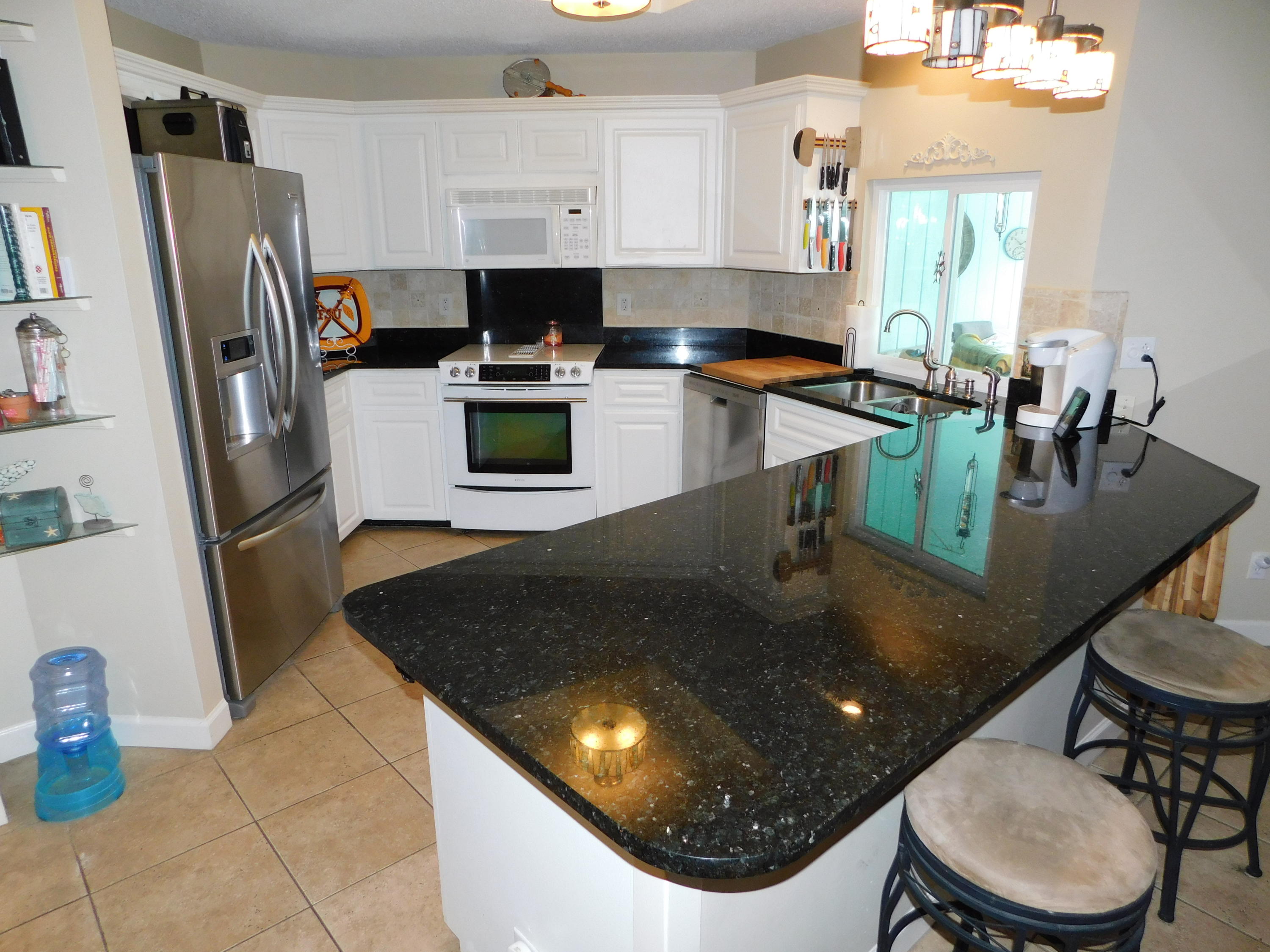 LAKE POINTE - Residential