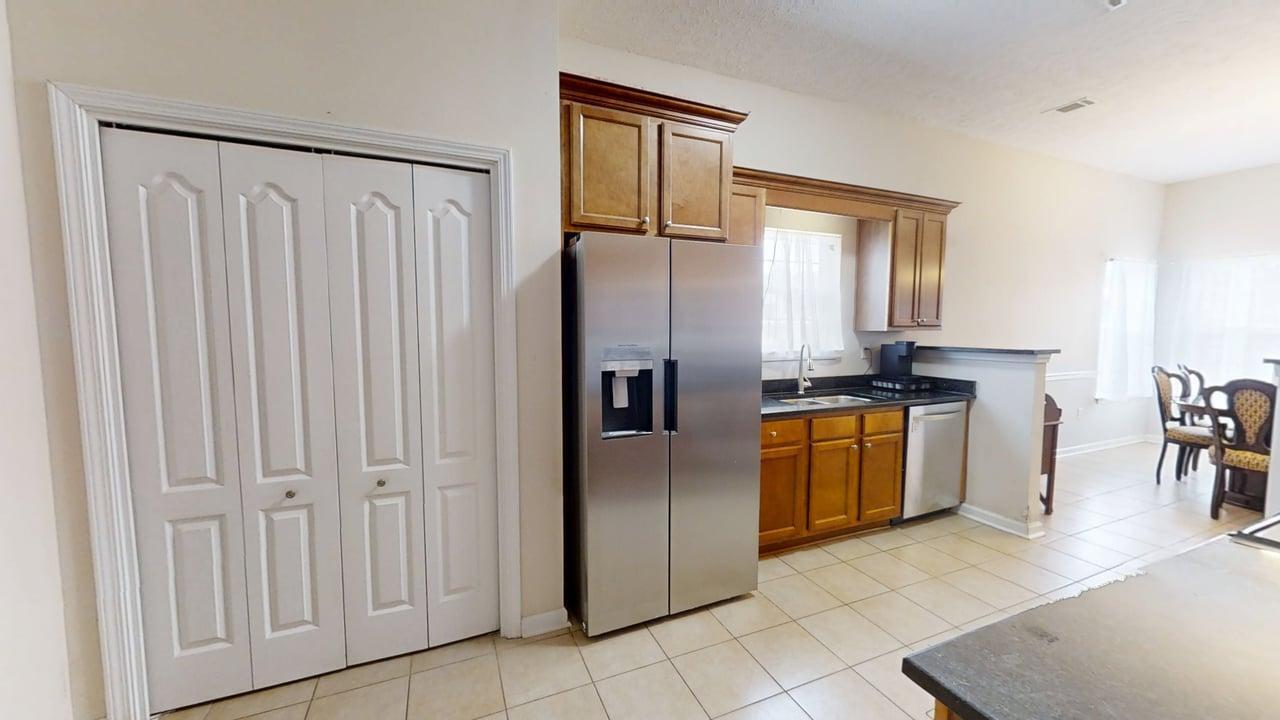 BRANDON OAKS 2ND ADD - Residential