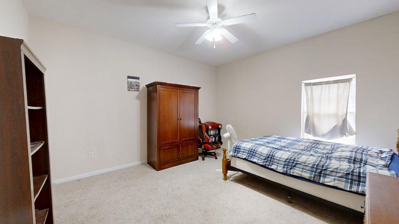 BRANDON OAKS 2ND ADD - Residential