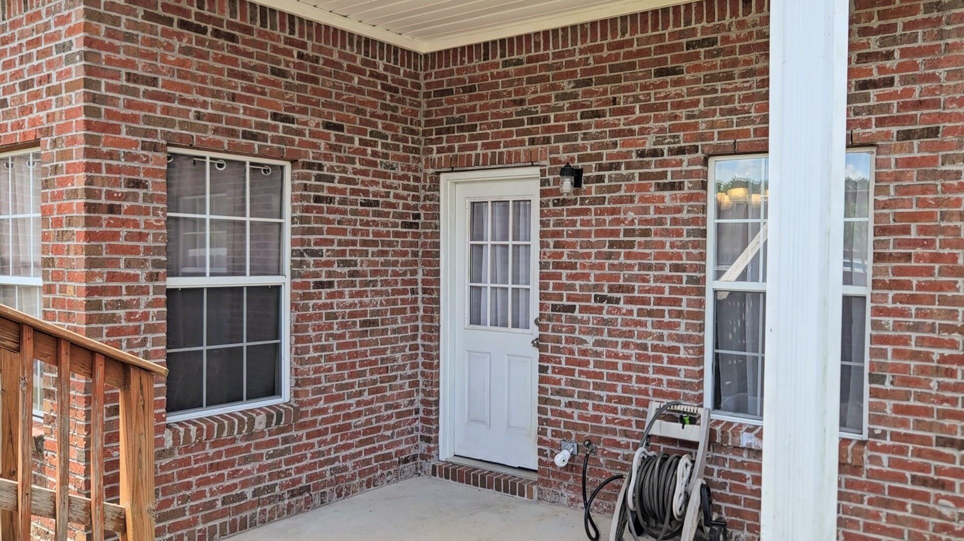 BRANDON OAKS 2ND ADD - Residential