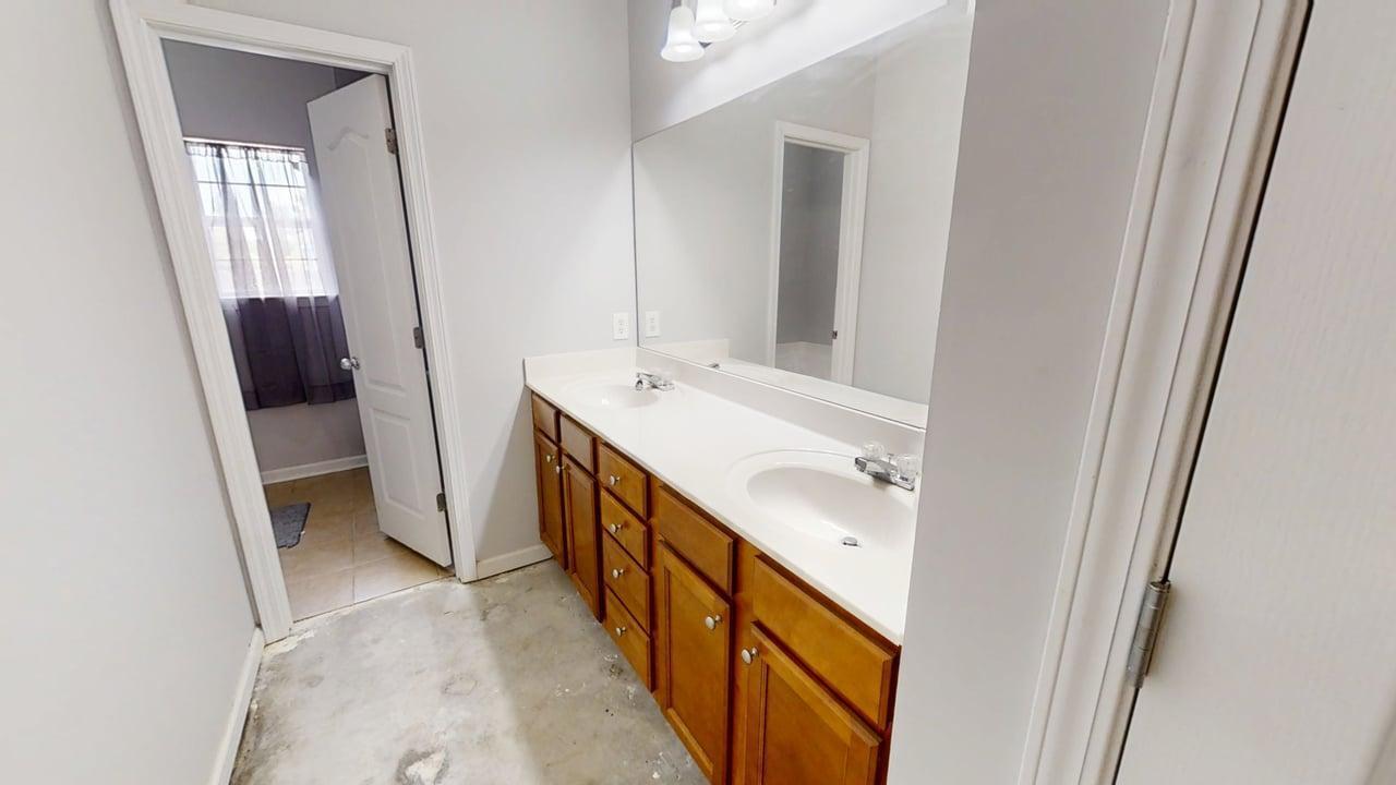 BRANDON OAKS 2ND ADD - Residential