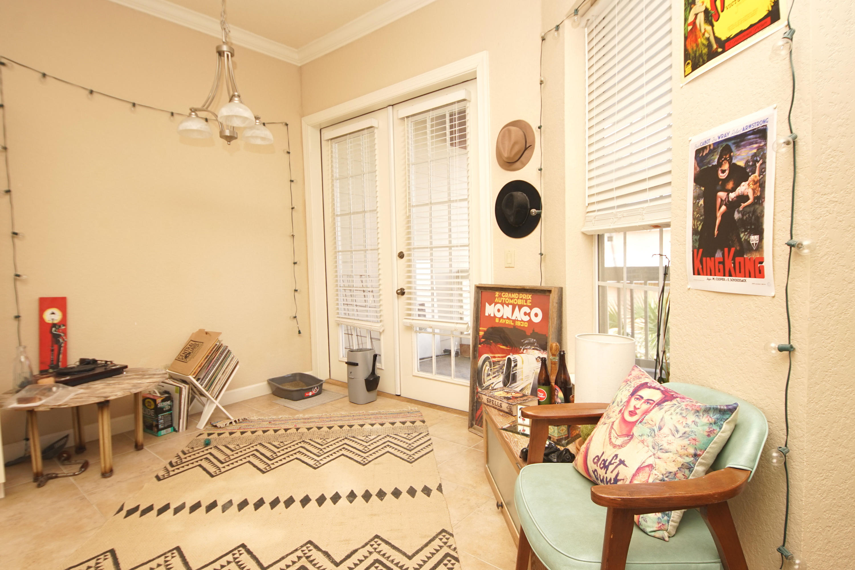 CRYSTAL COVE - Residential