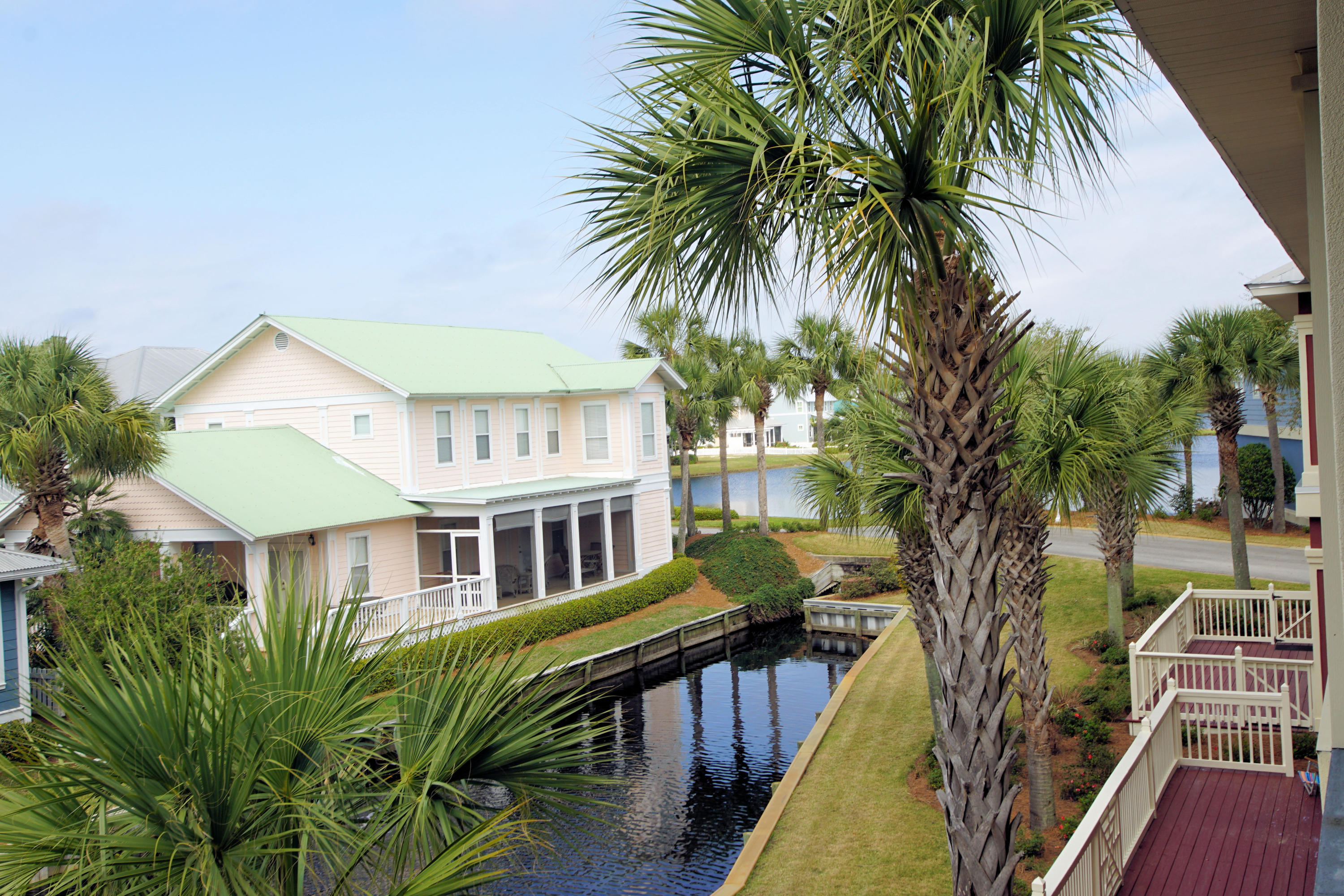 CRYSTAL COVE - Residential