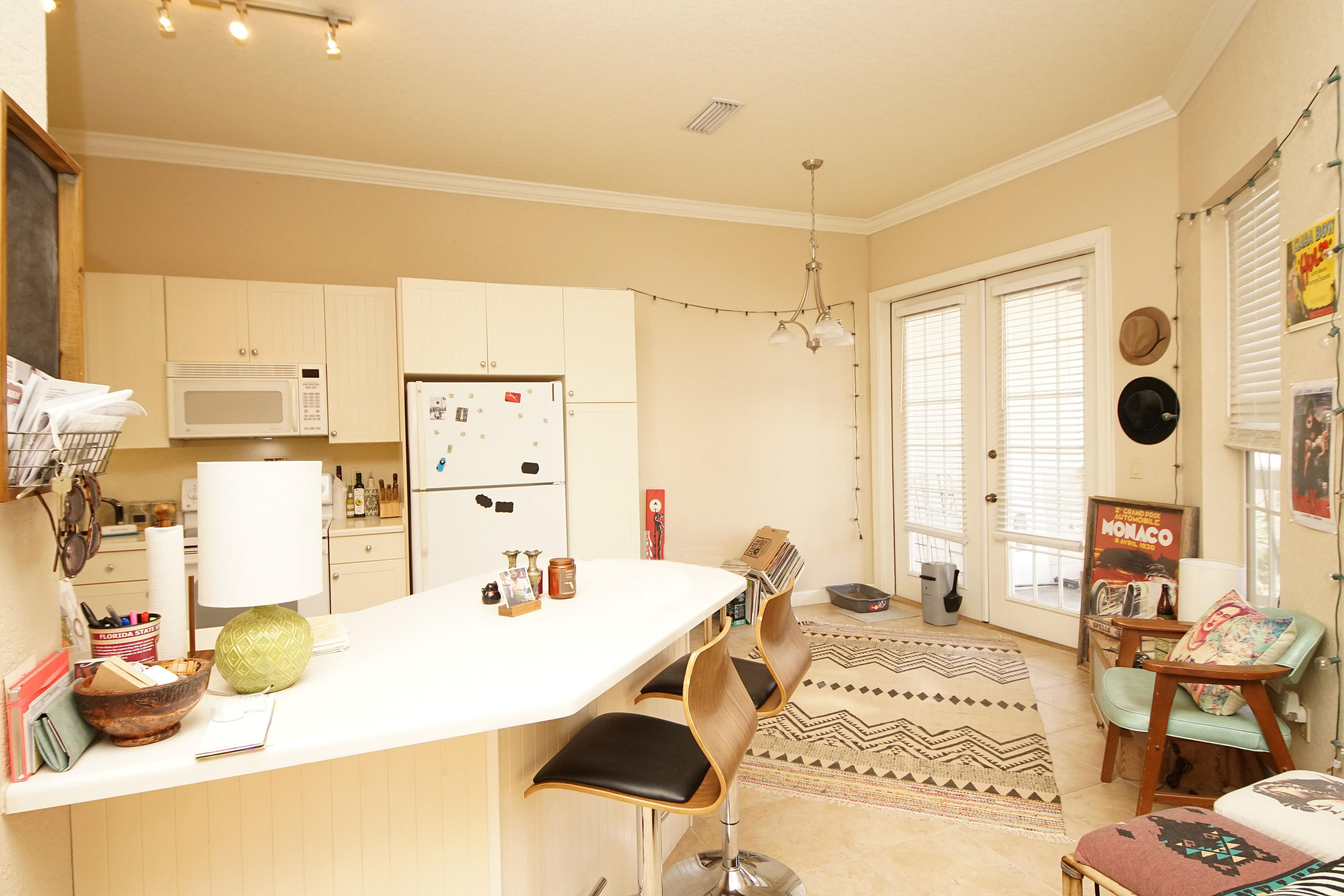 CRYSTAL COVE - Residential