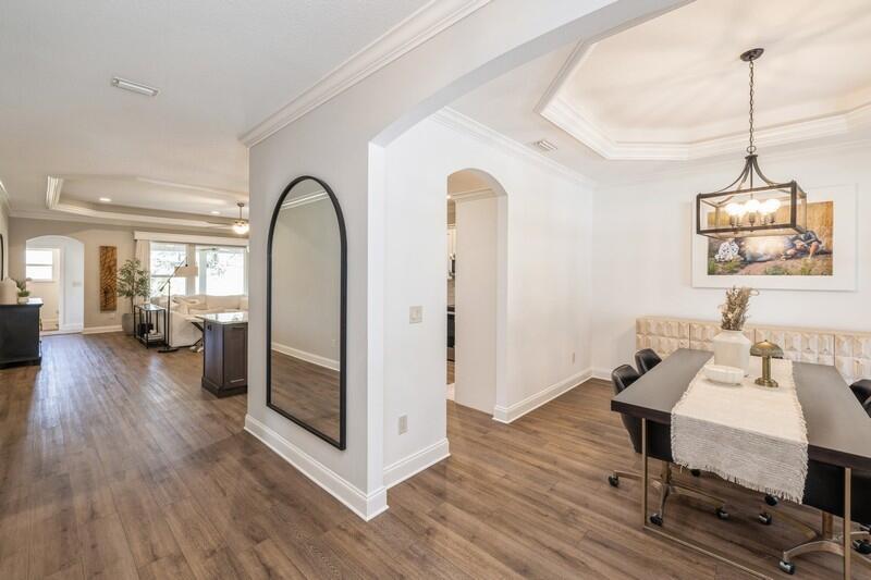 ELLIOTTS POINT 7TH ADDN - Residential