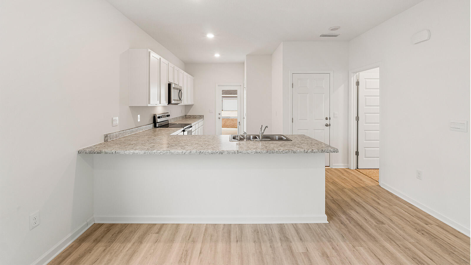 Owl's Head East - Residential