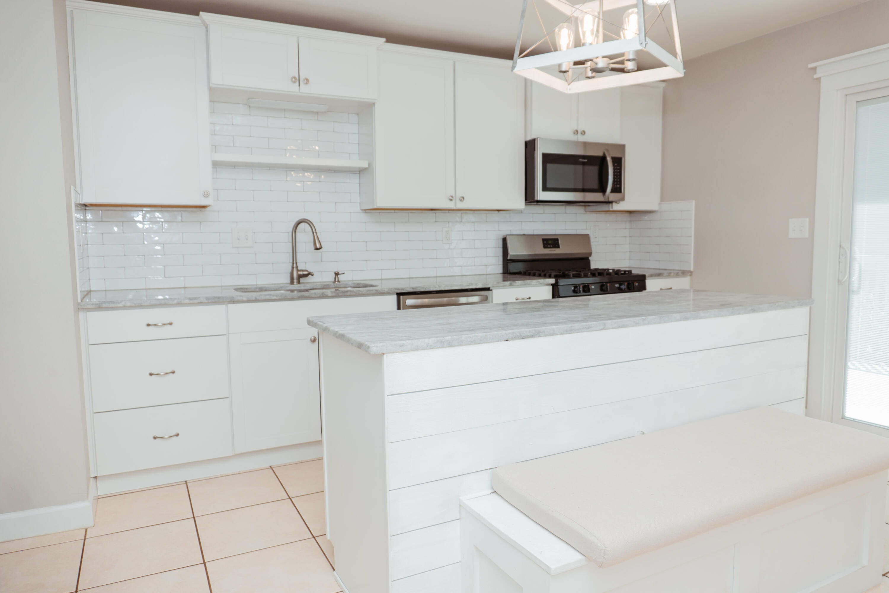SHOAL TERRACE - Residential Lease