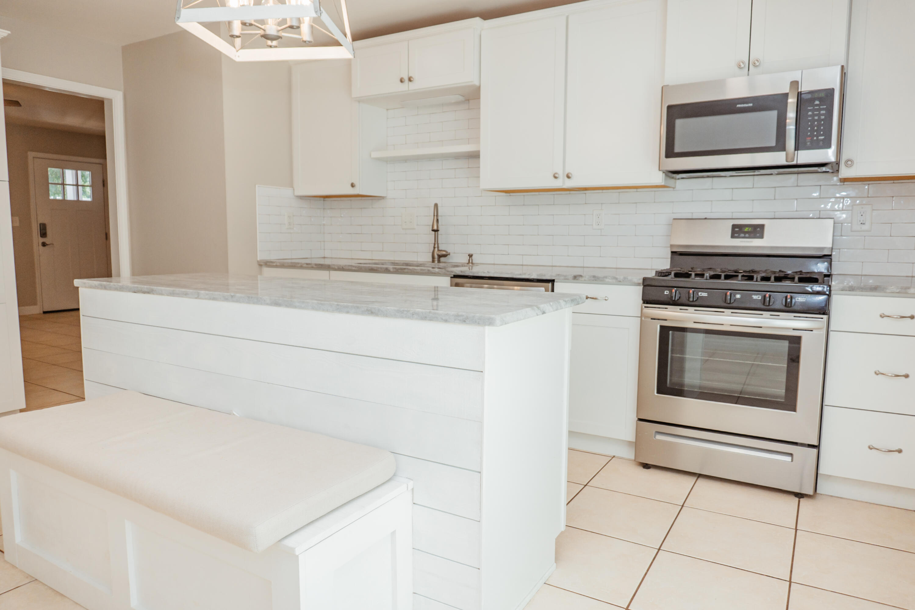 SHOAL TERRACE - Residential Lease