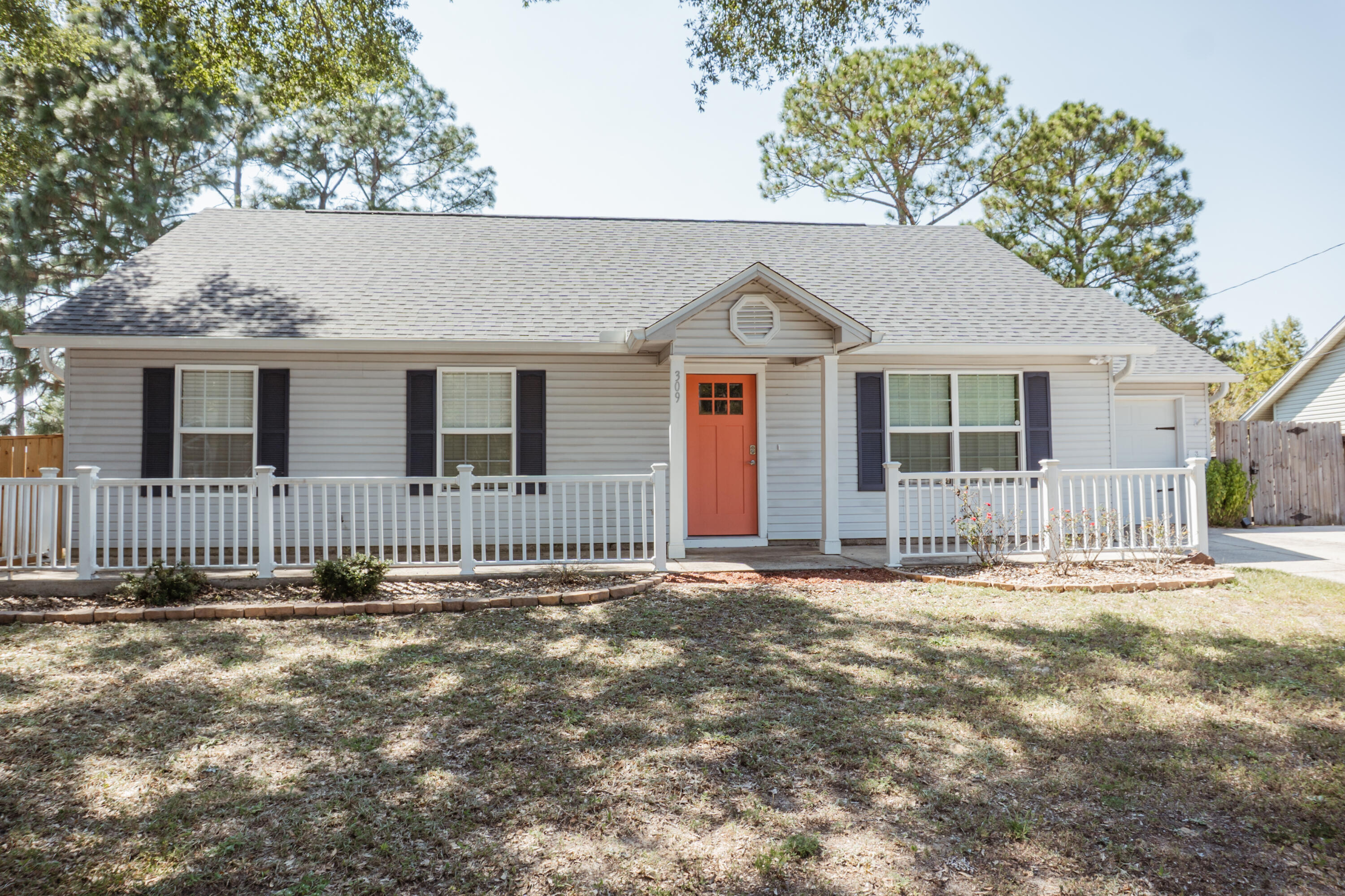 SHOAL TERRACE - Residential Lease