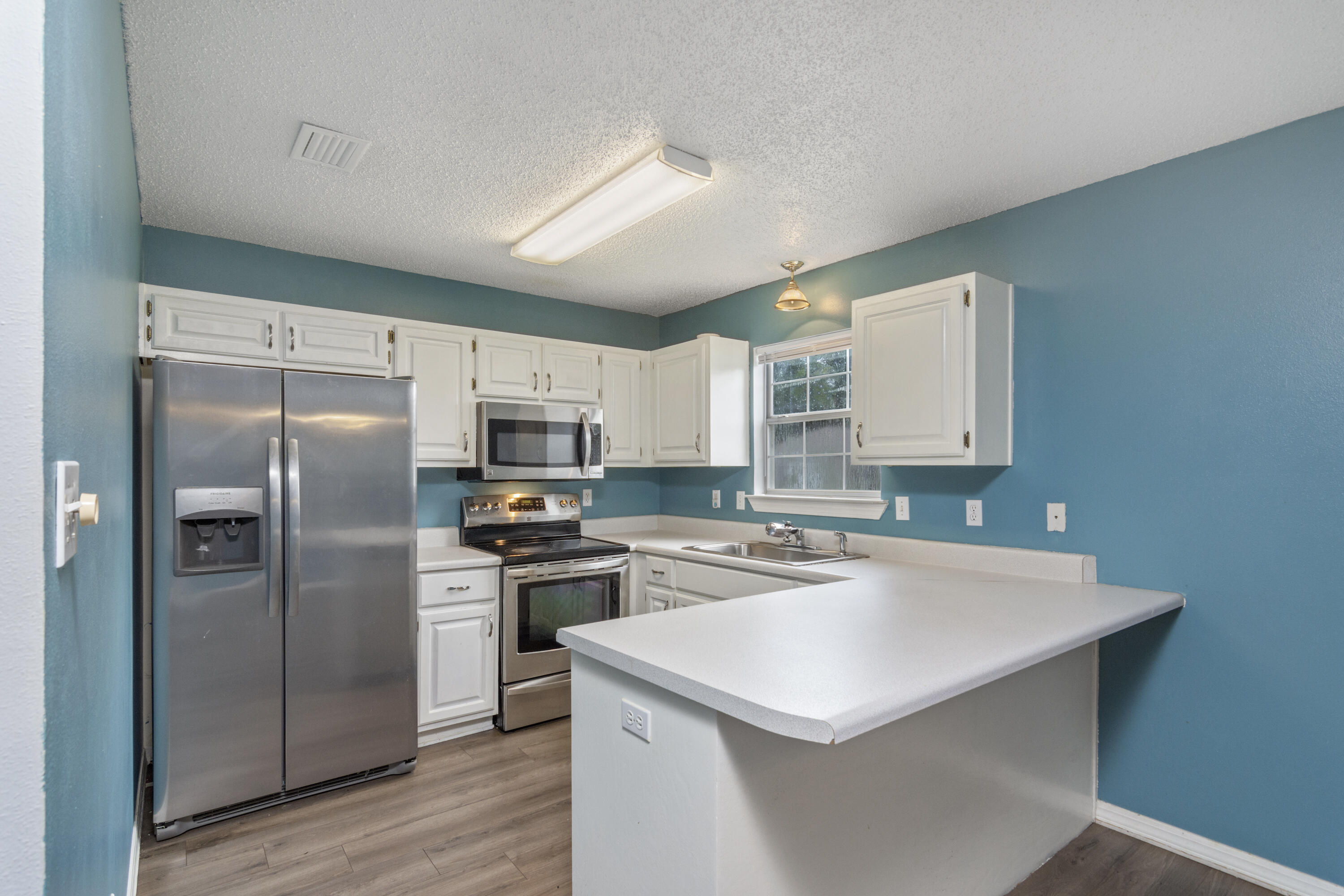 MILLS LANDING - Residential