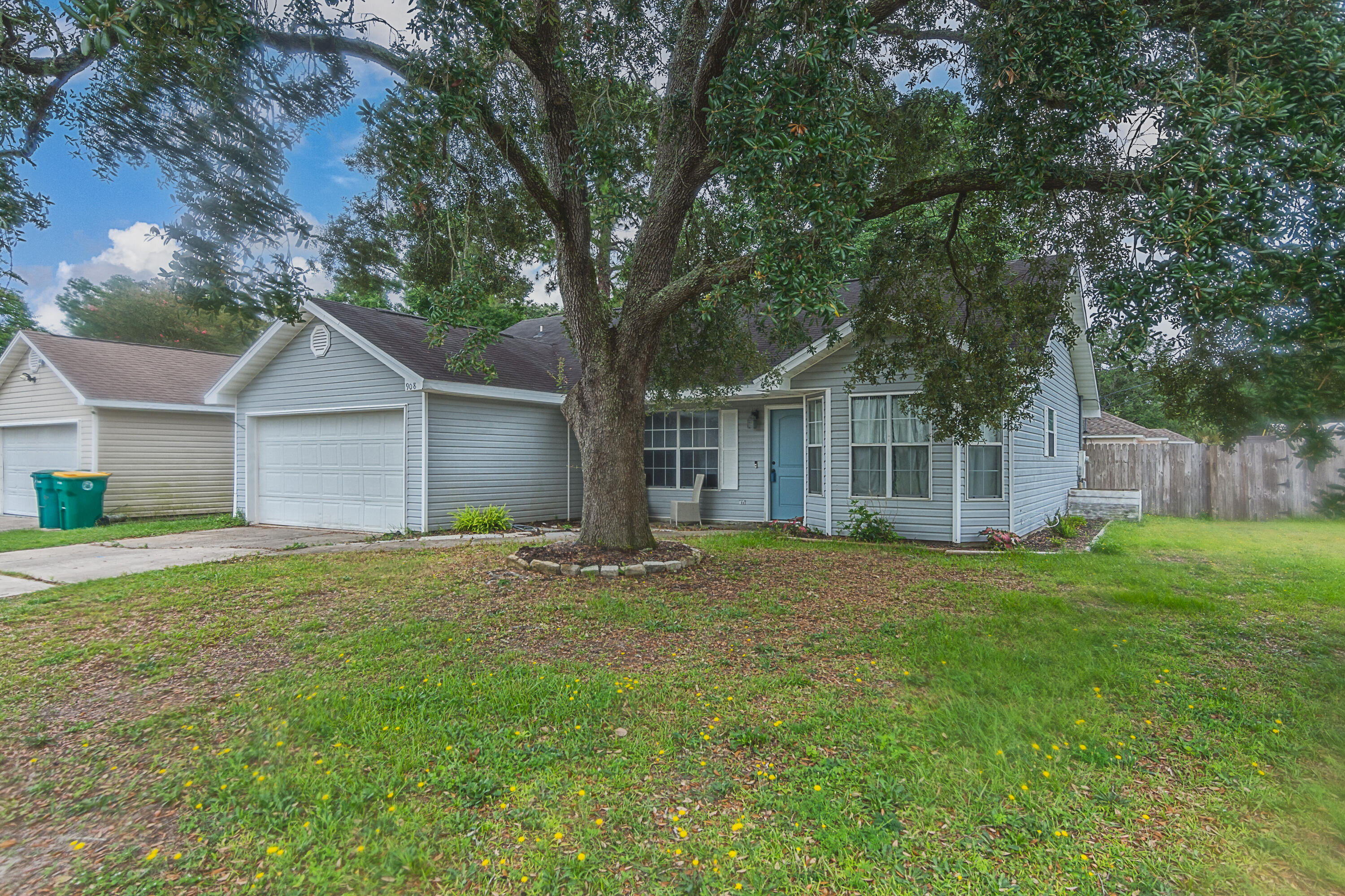 MILLS LANDING - Residential