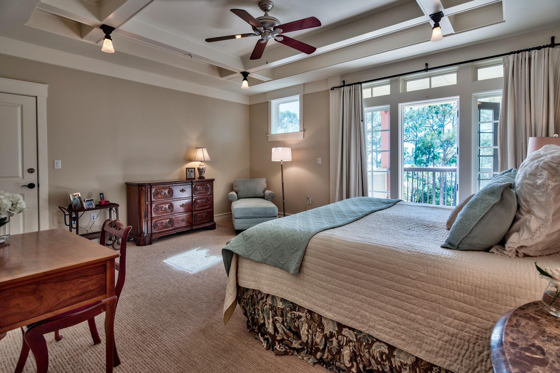 WILD HERON - Residential