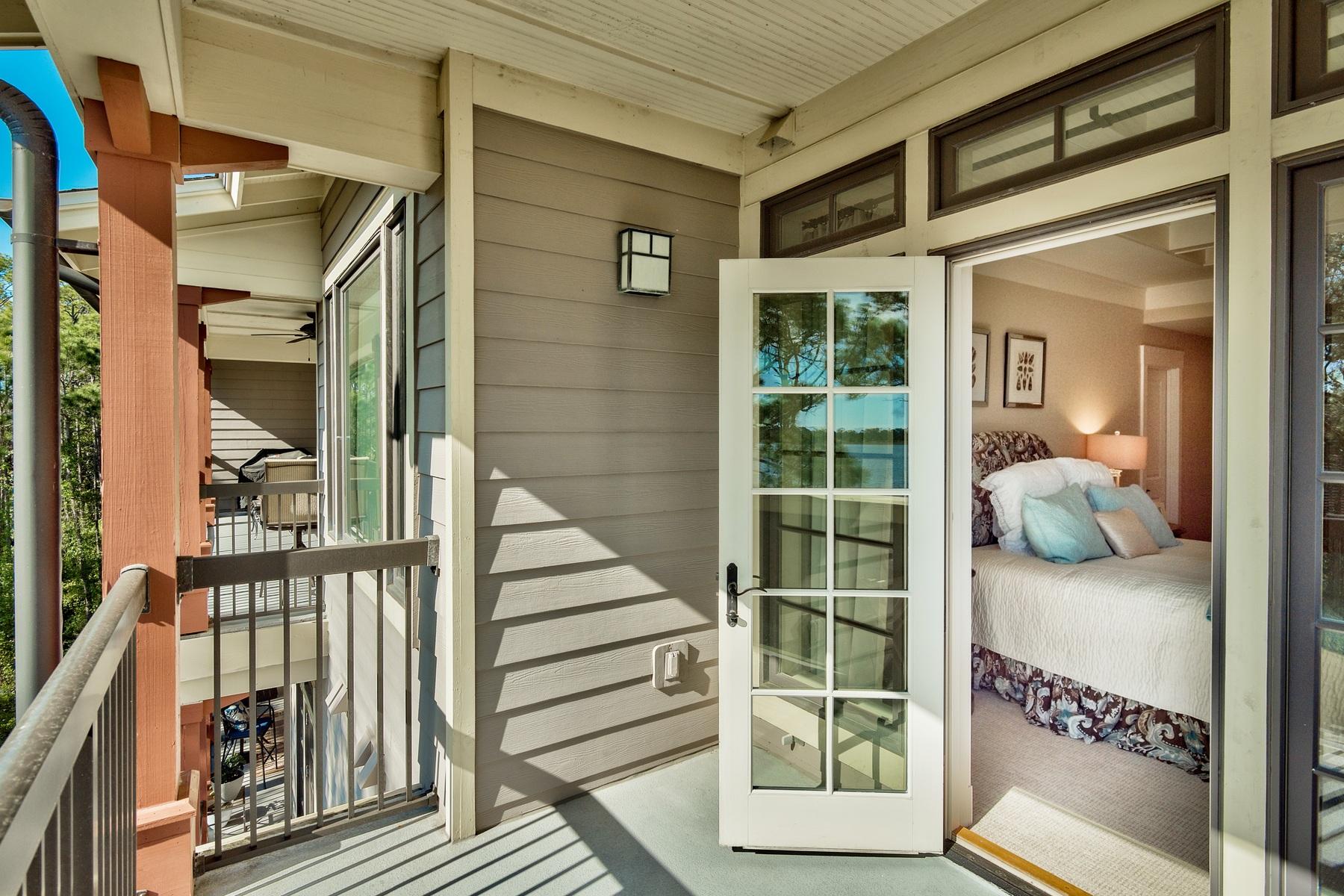 WILD HERON - Residential