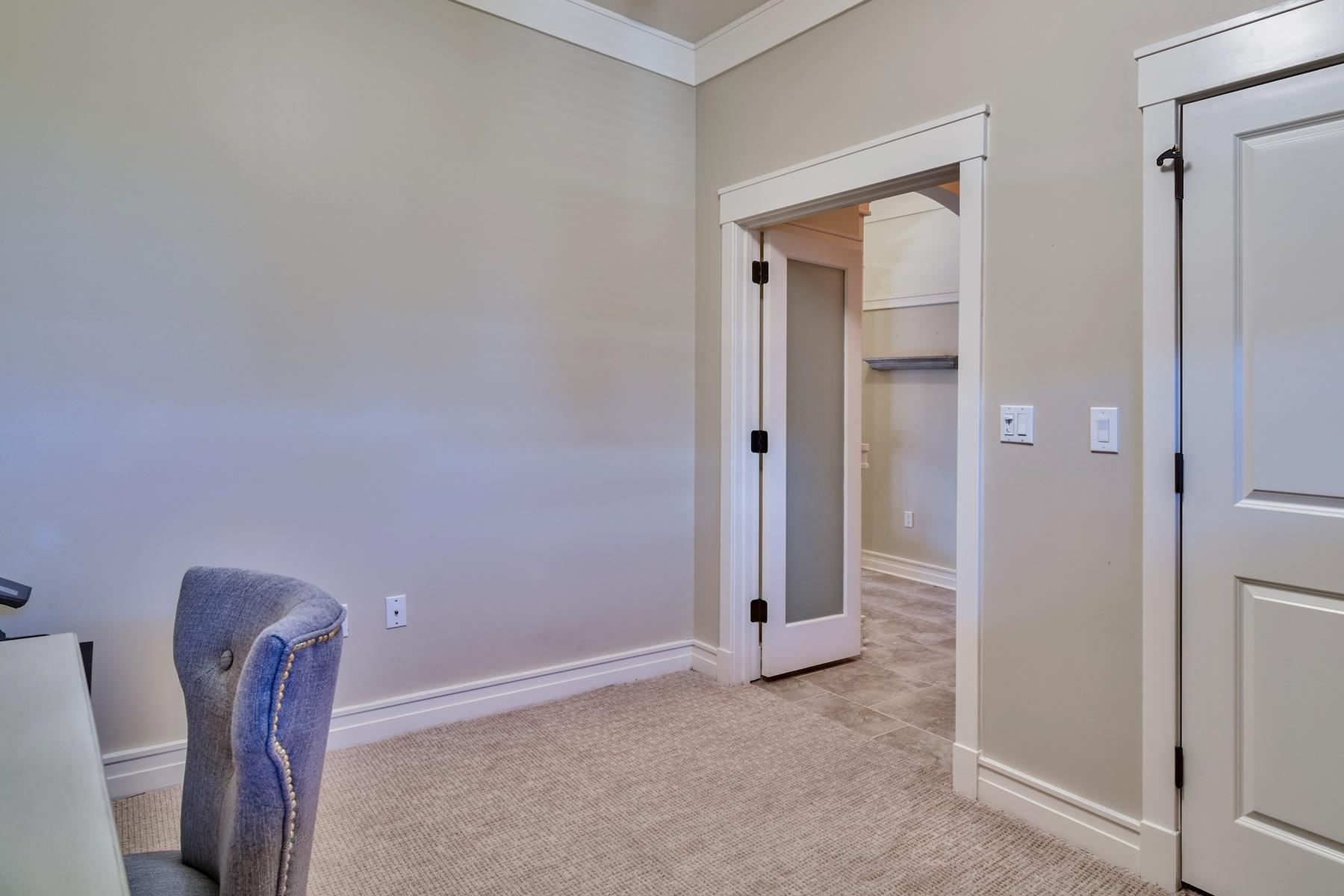 WILD HERON - Residential