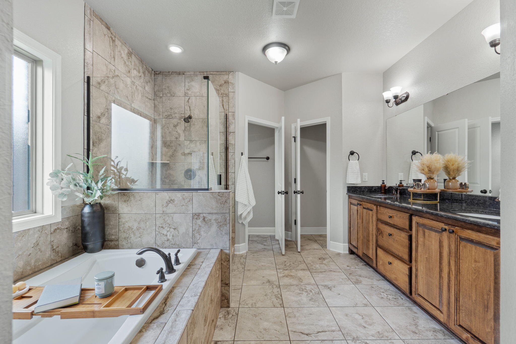 HOMEWOOD EST - Residential