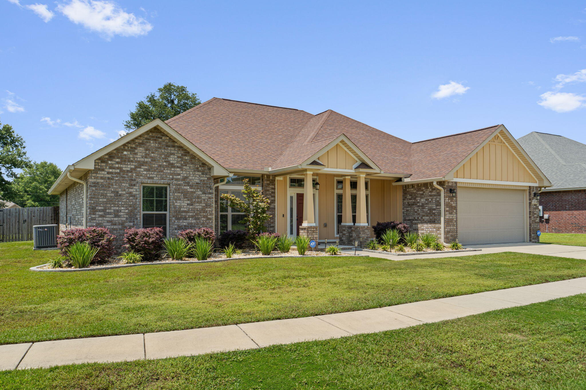 HOMEWOOD EST - Residential