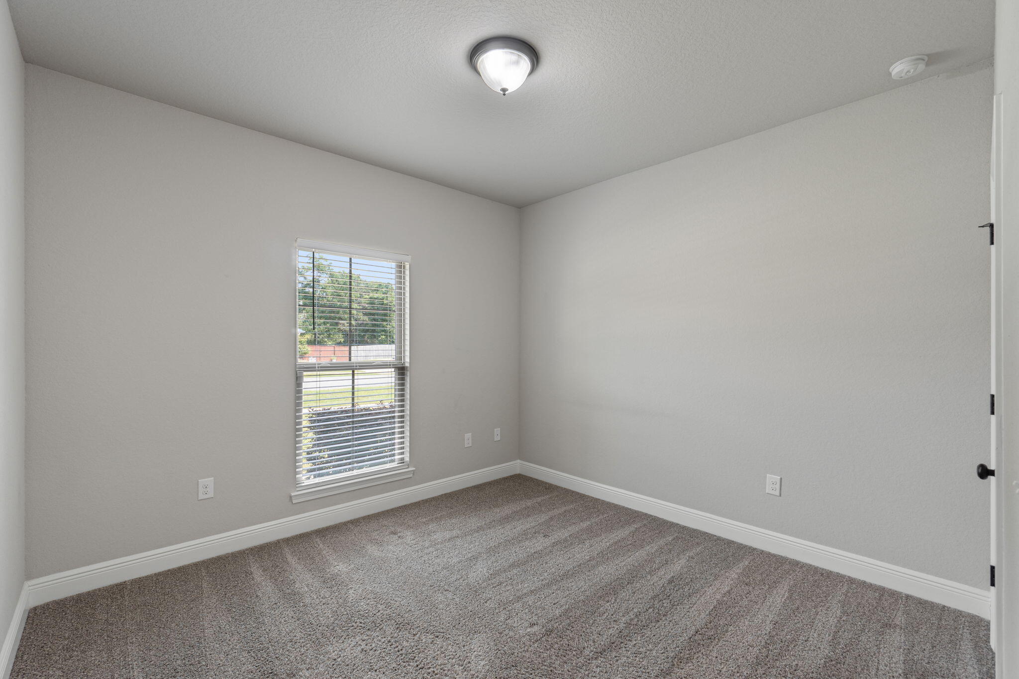 HOMEWOOD EST - Residential