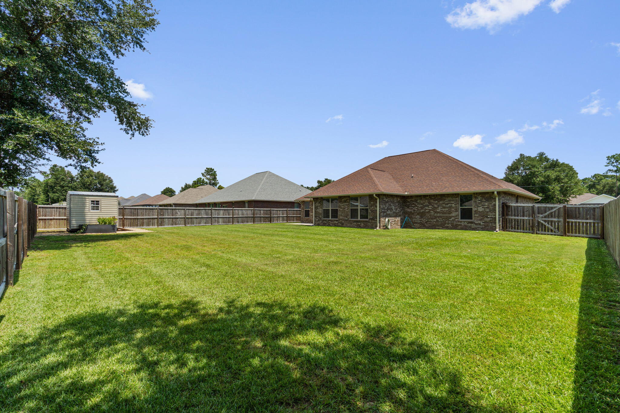 HOMEWOOD EST - Residential