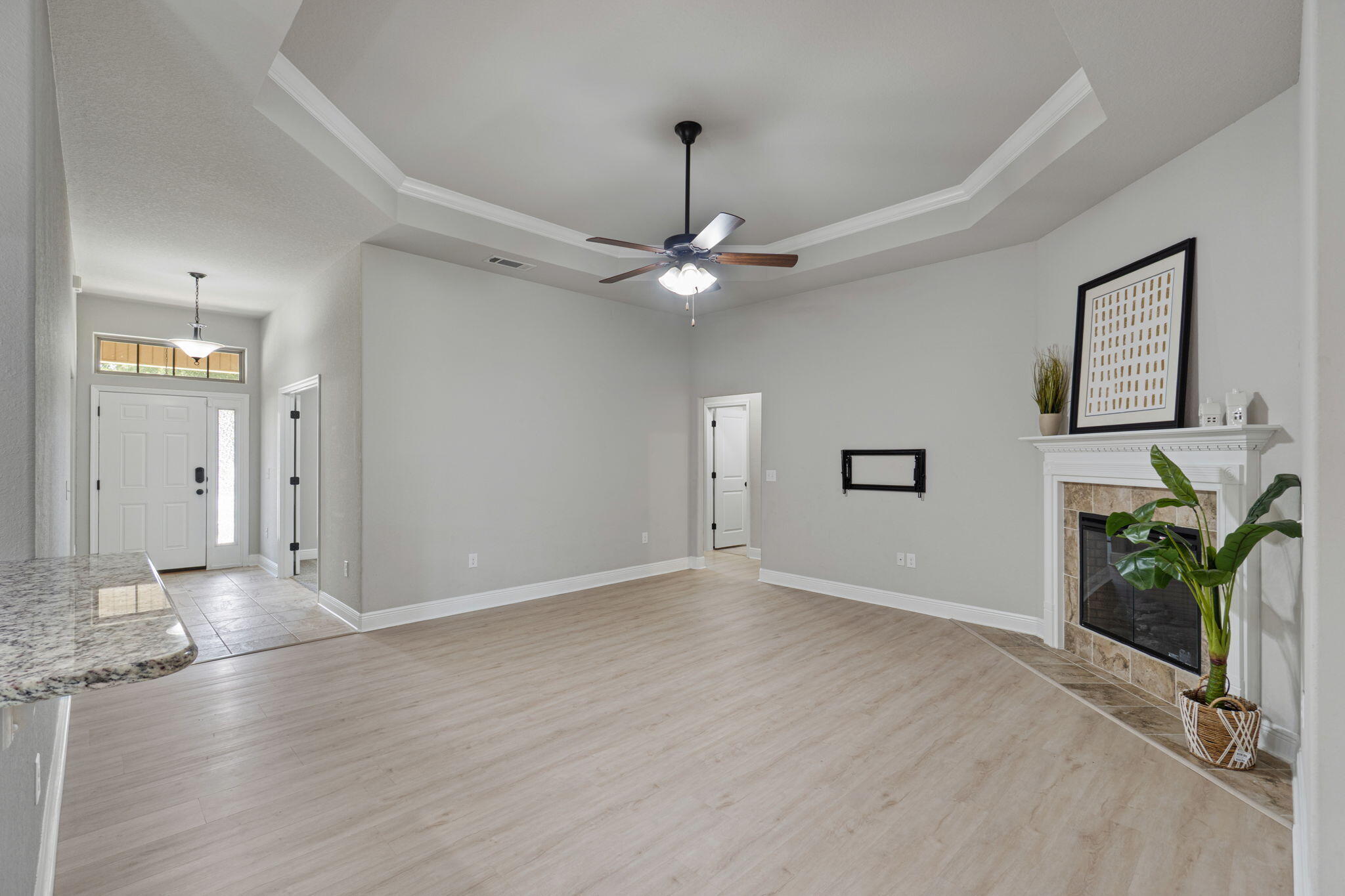 HOMEWOOD EST - Residential