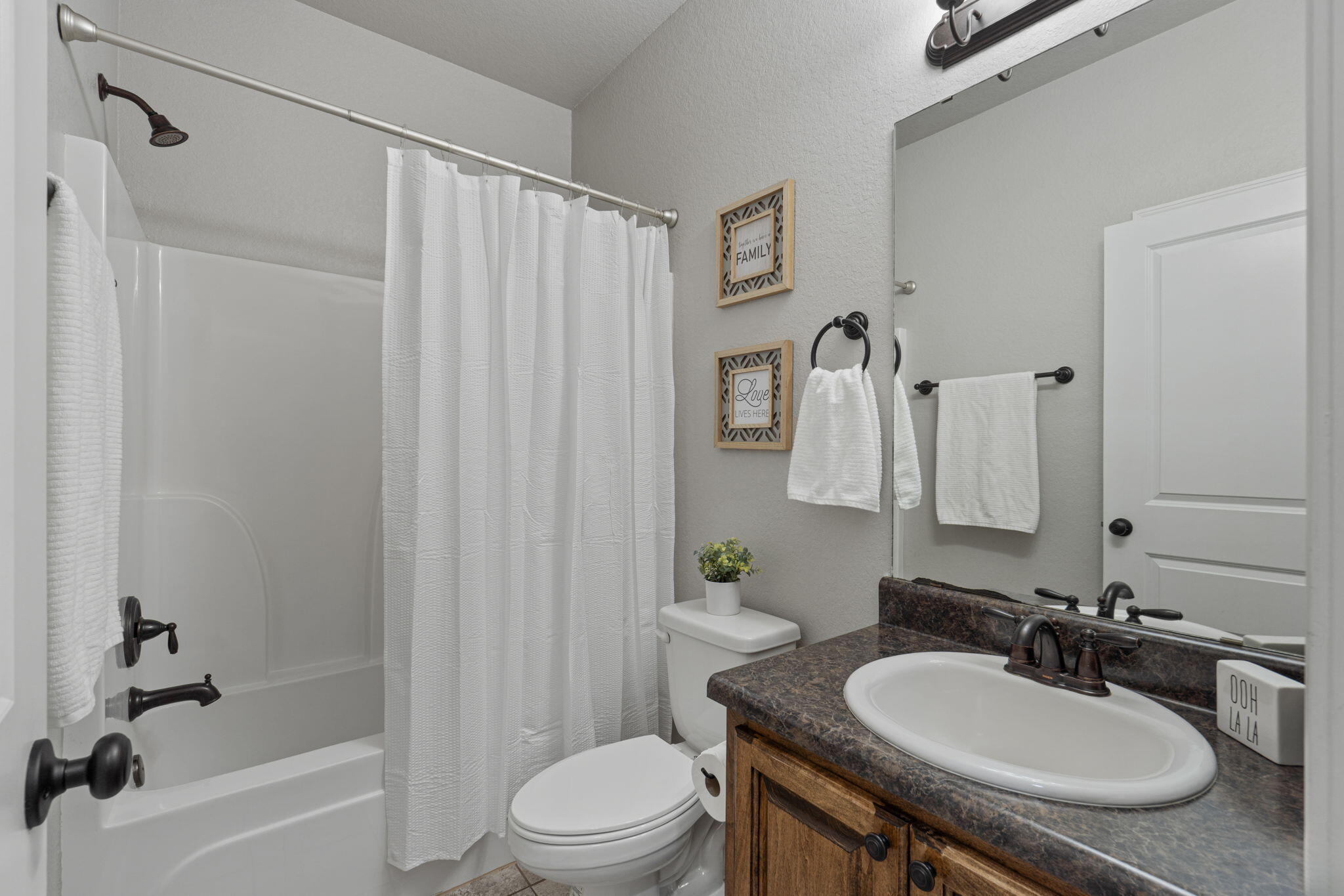 HOMEWOOD EST - Residential