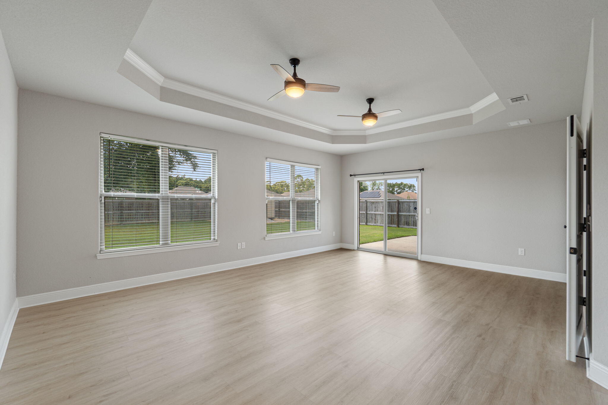 HOMEWOOD EST - Residential