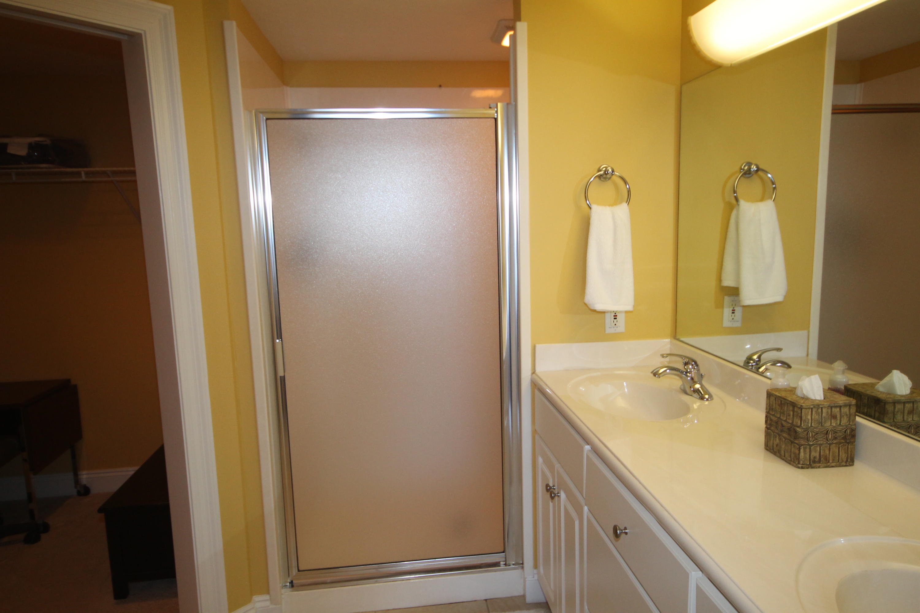 TREASURE ISLAND - Residential